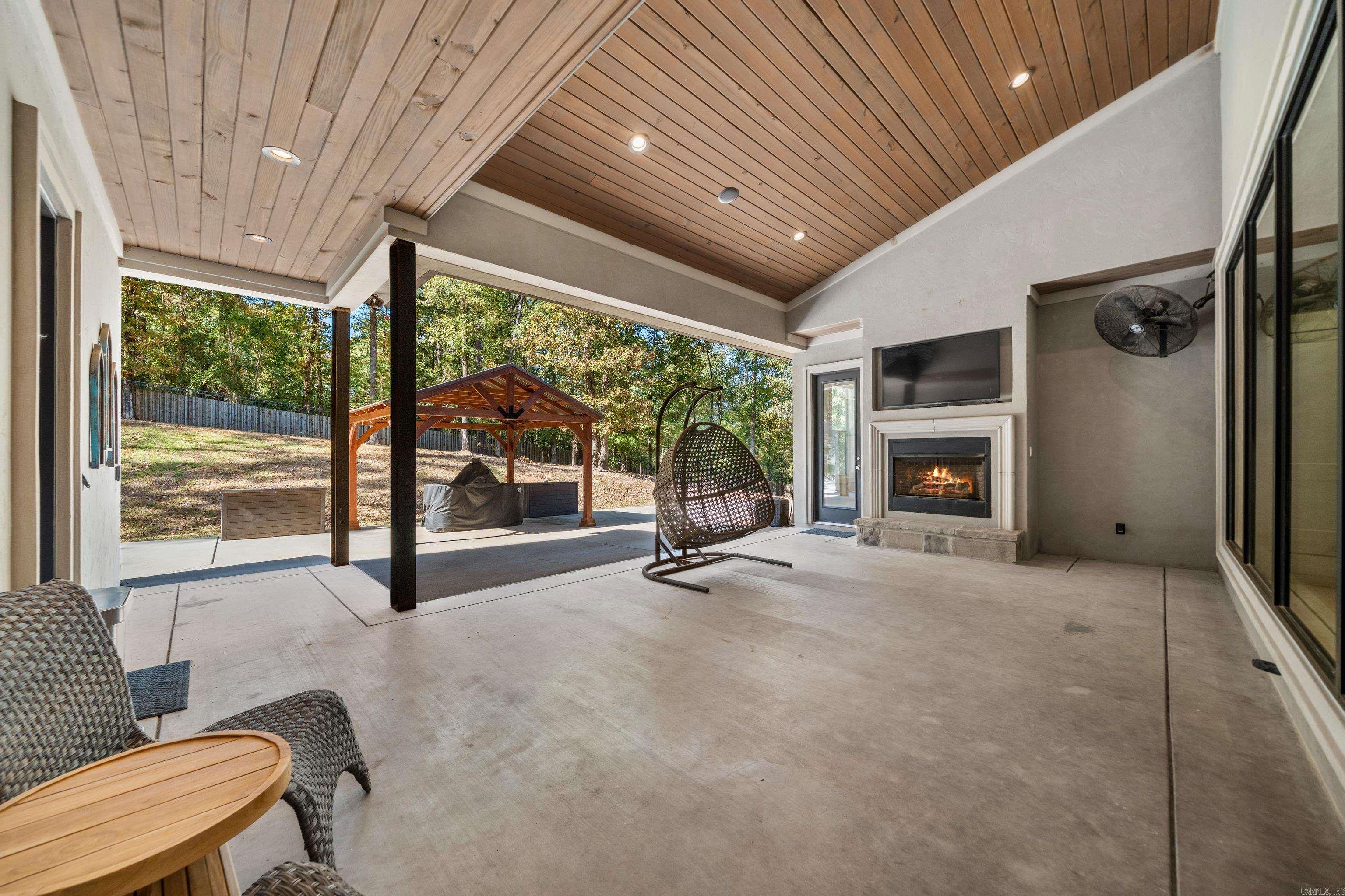 122 Gardens Edge Drive