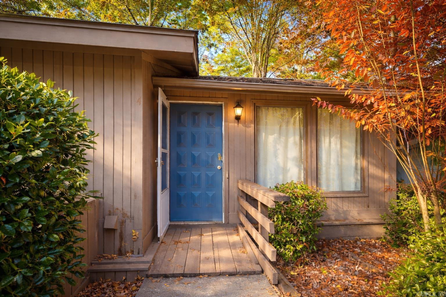 4 Fresca Lane