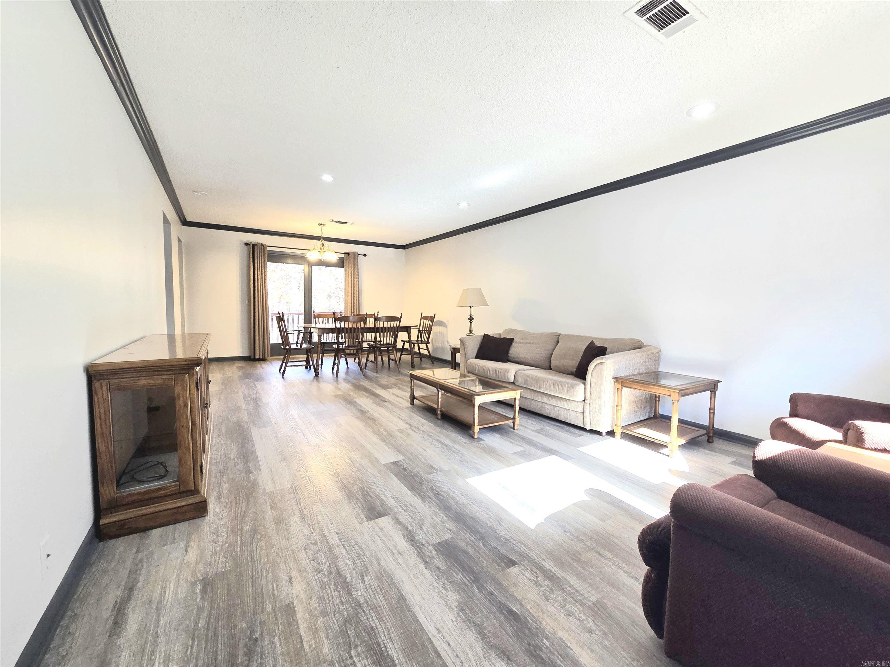 4 Fresca Lane