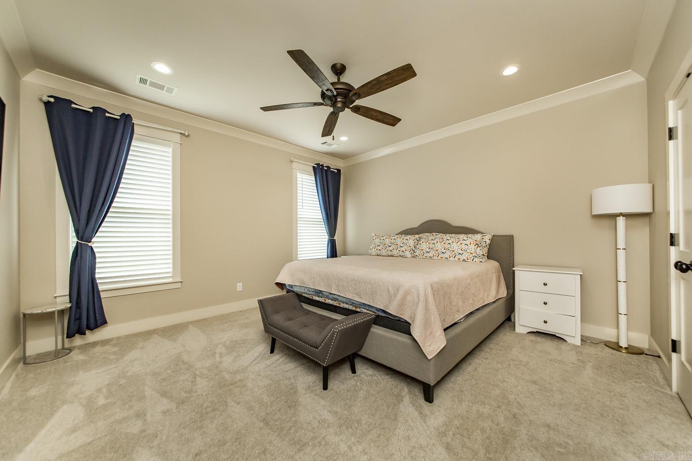 837 Oak Forest Circle