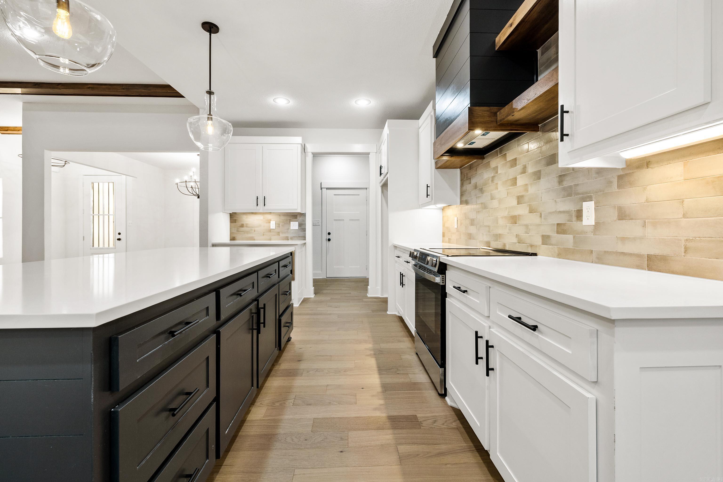10352 Narrows