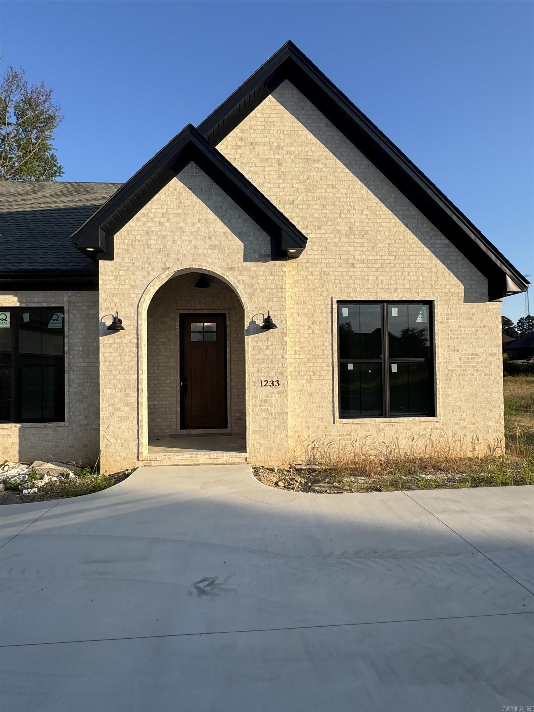1233 Fern Court