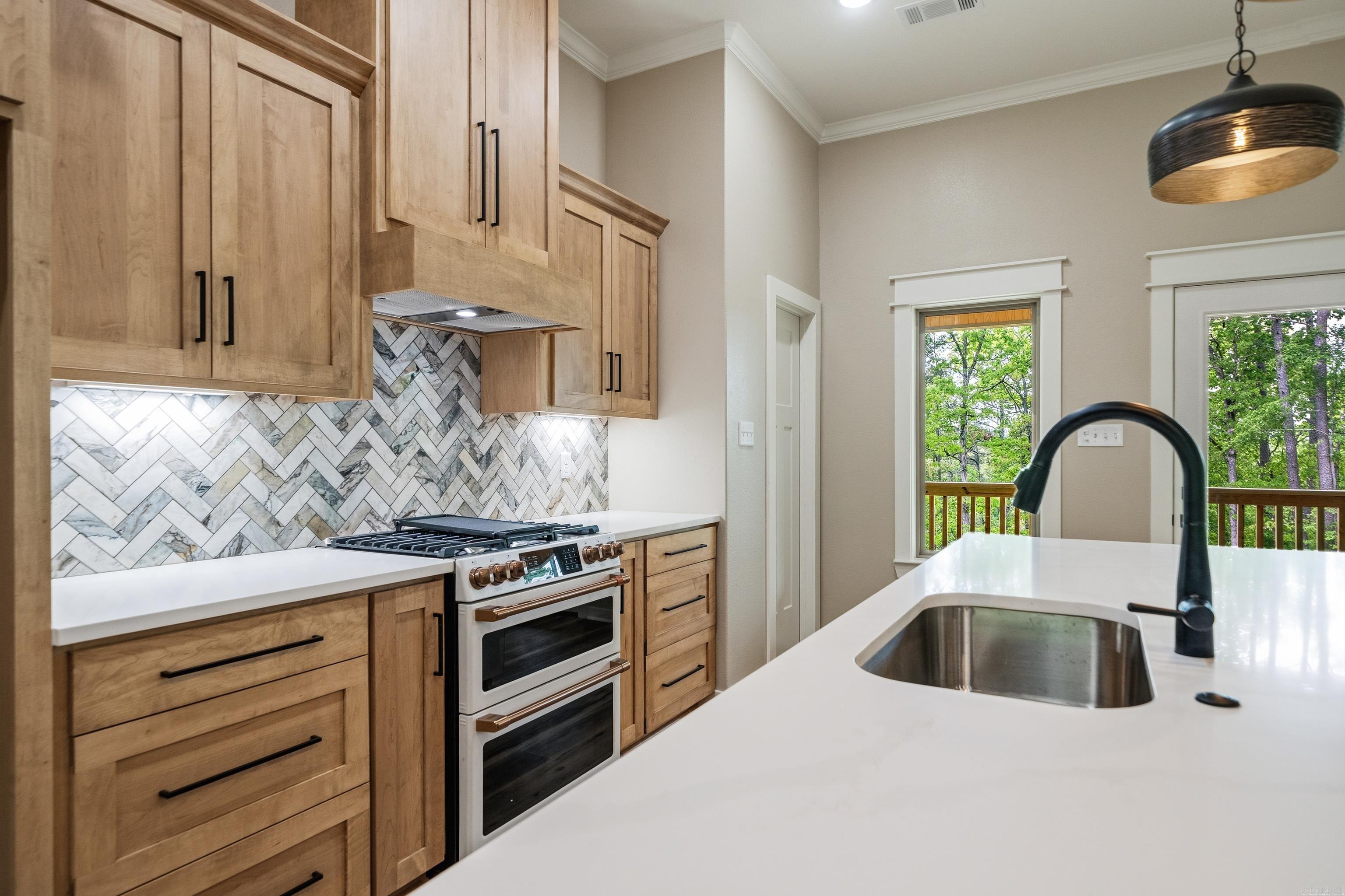 185 Woodview Lane