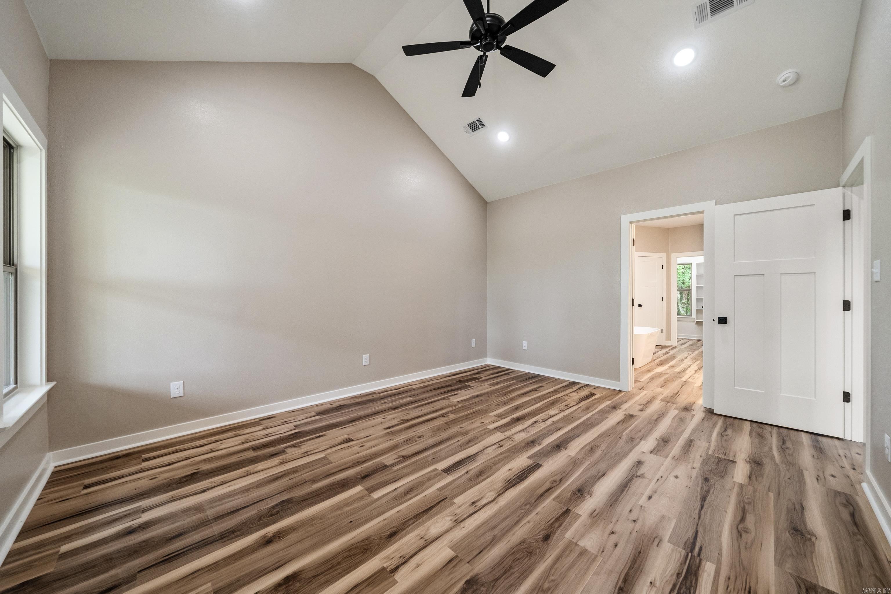 185 Woodview Lane