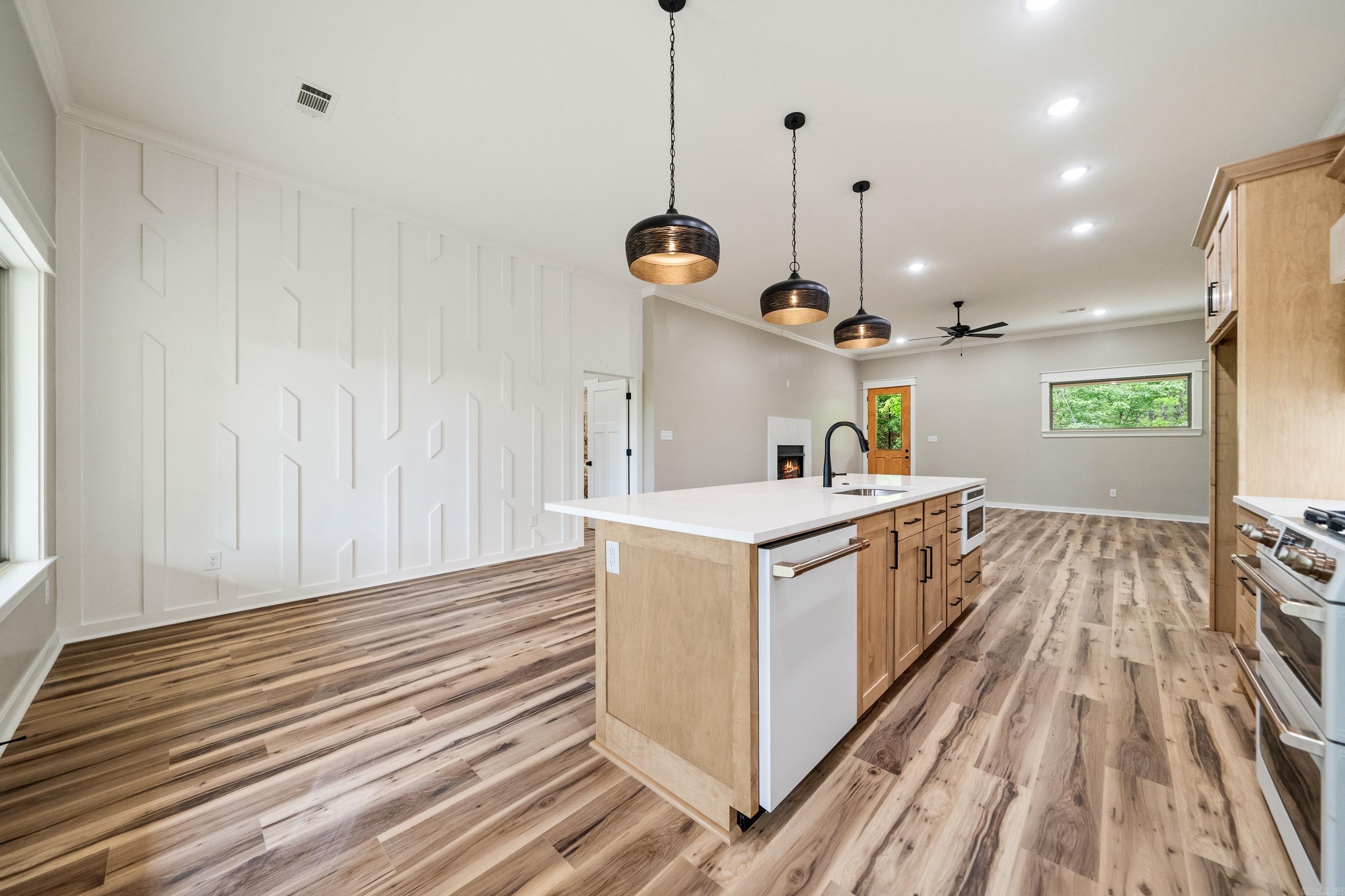 185 Woodview Lane