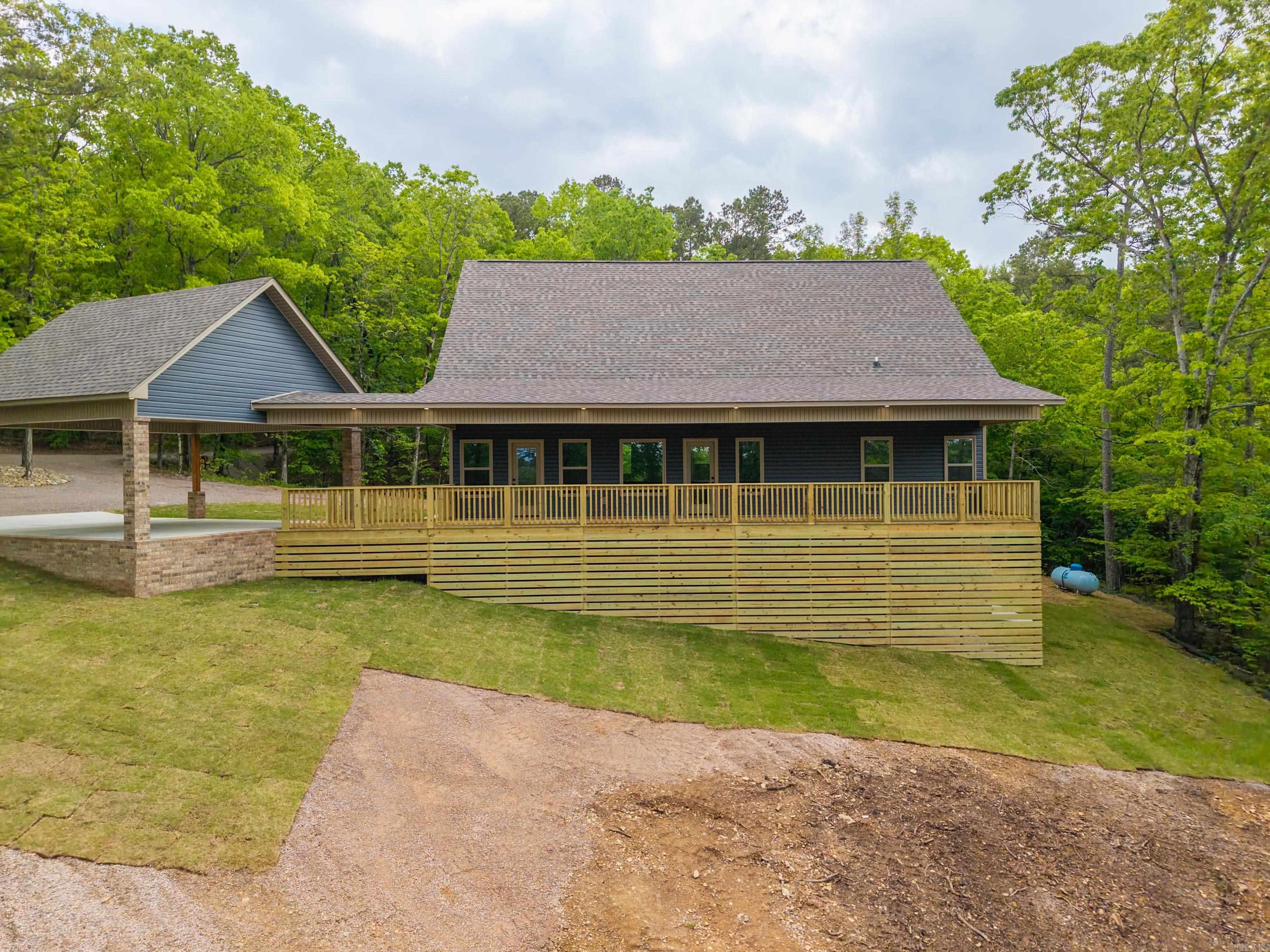 185 Woodview Lane