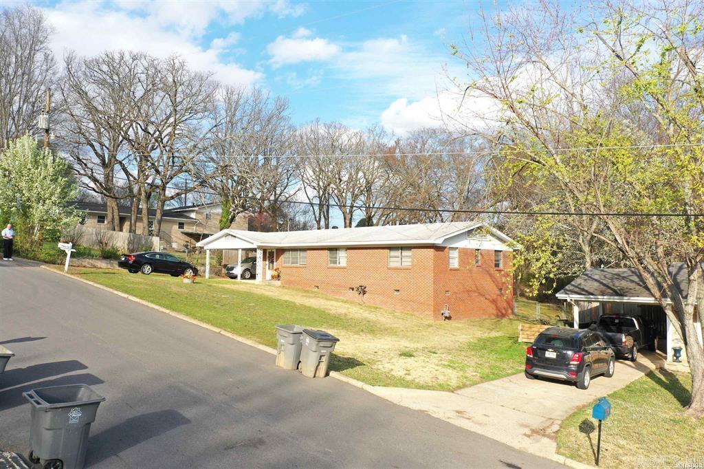 201 Elmhurts Street