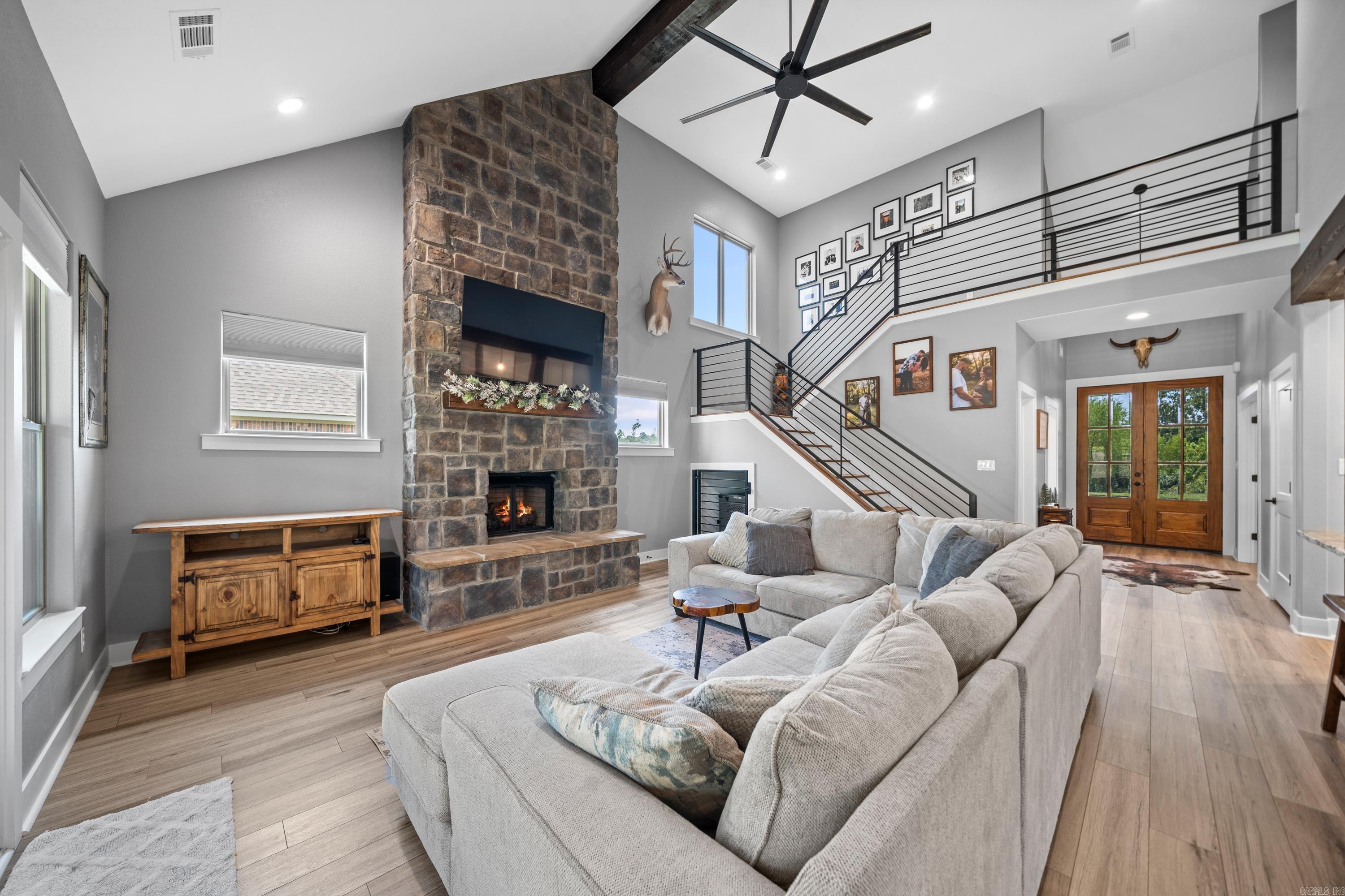 117 Coneflower Ct Court
