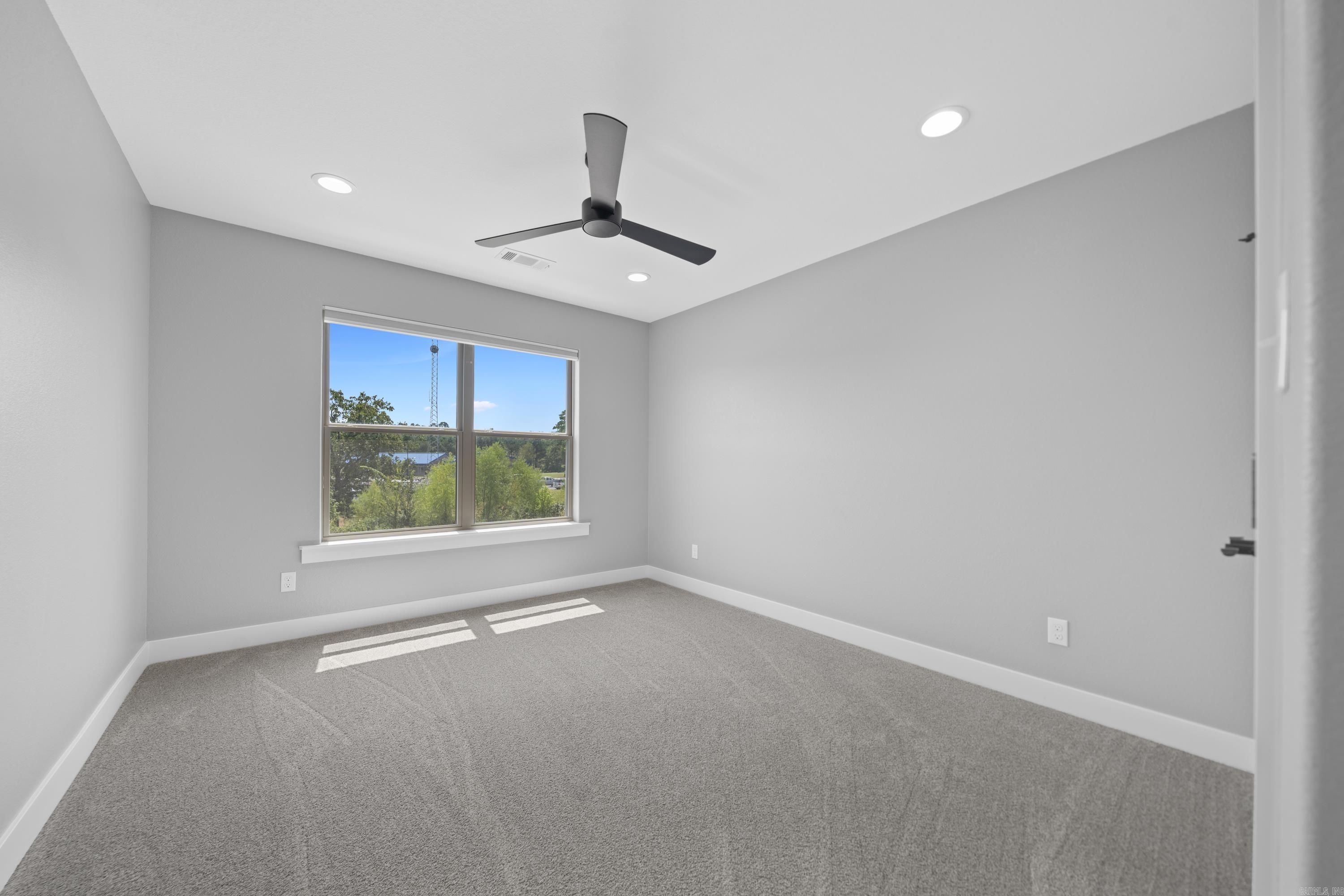 117 Coneflower Ct Court