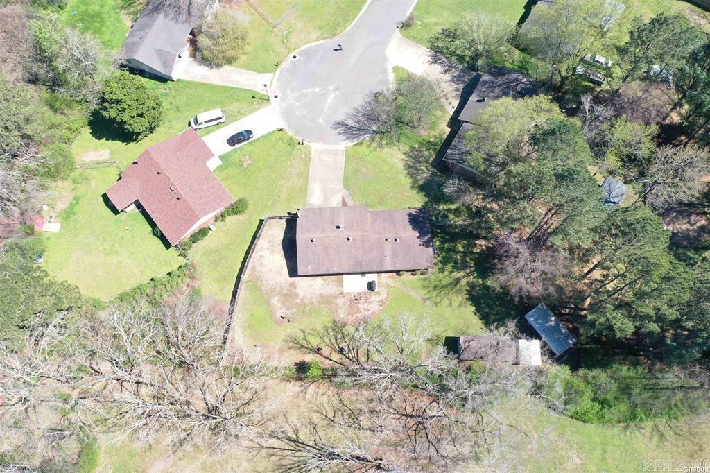 113 Grayleaf Circle
