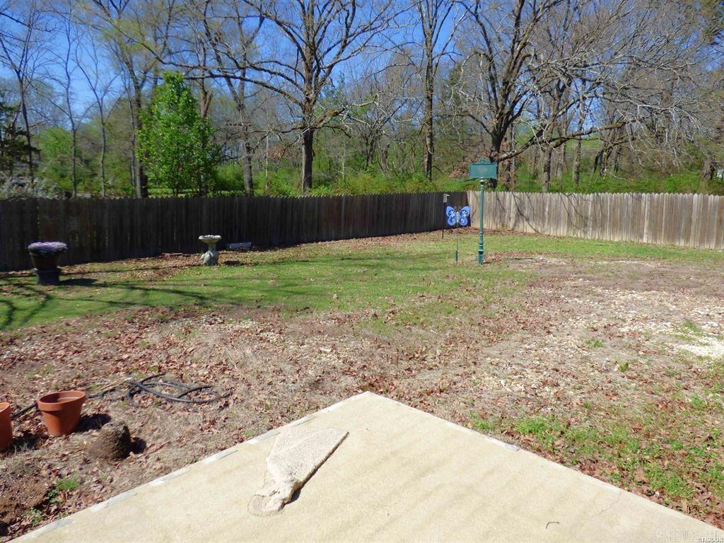 113 Grayleaf Circle