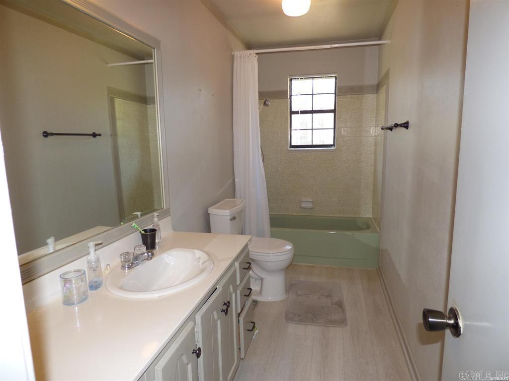 113 Grayleaf Circle