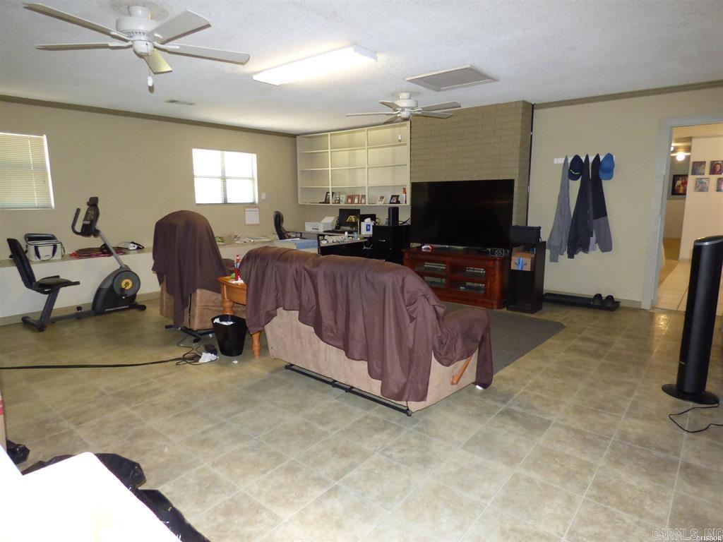 113 Grayleaf Circle