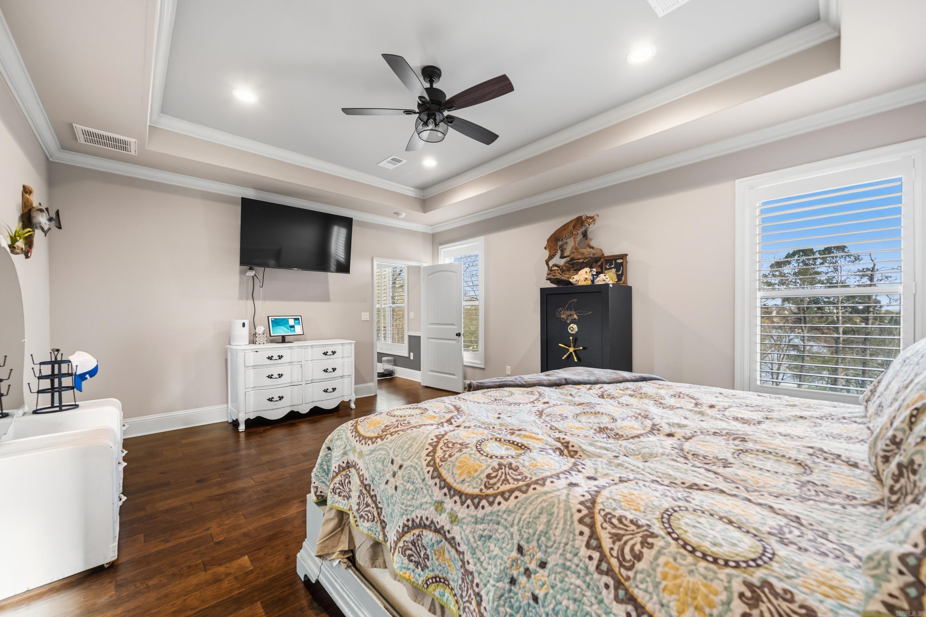 144 West Mountain View Circle