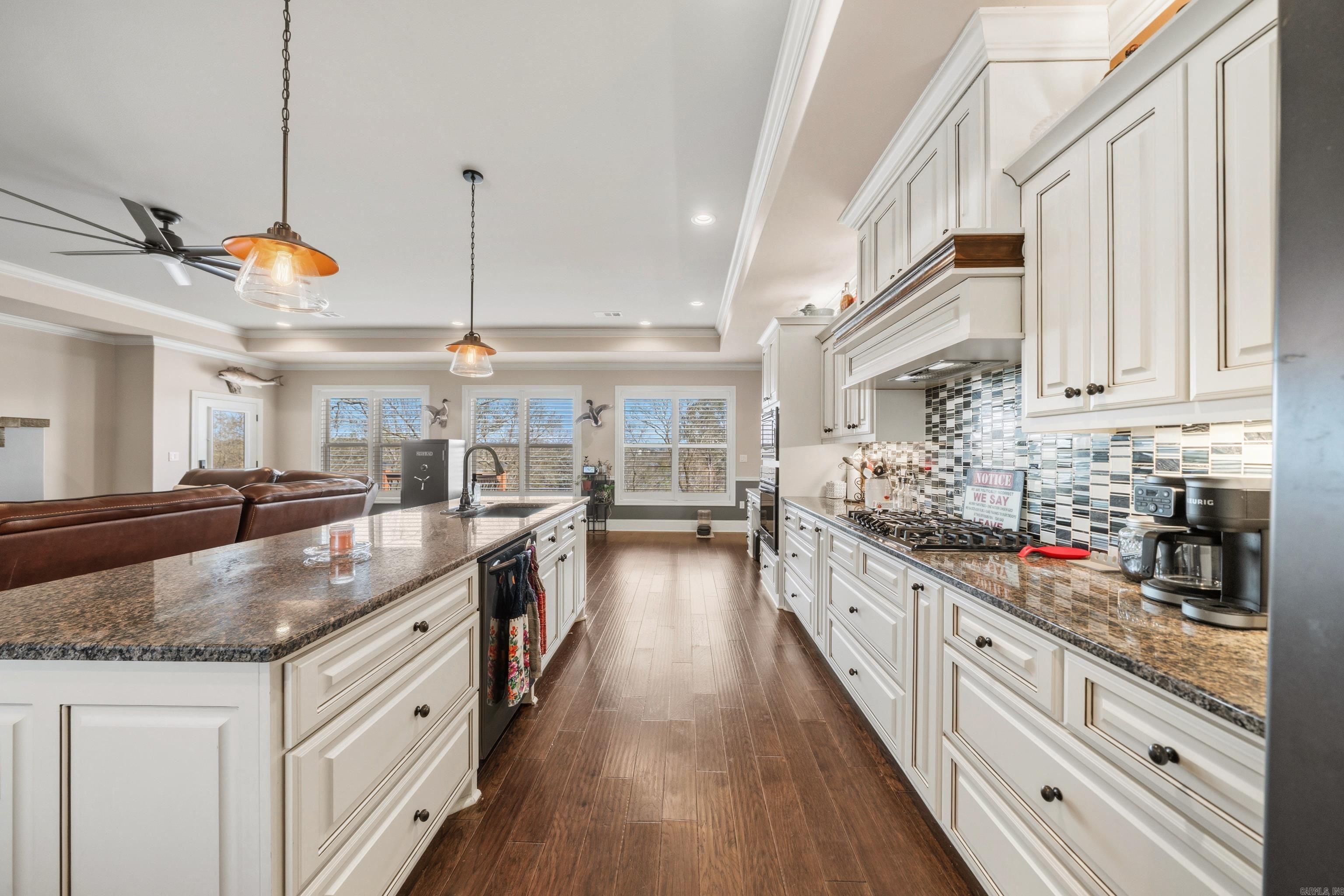 144 West Mountain View Circle