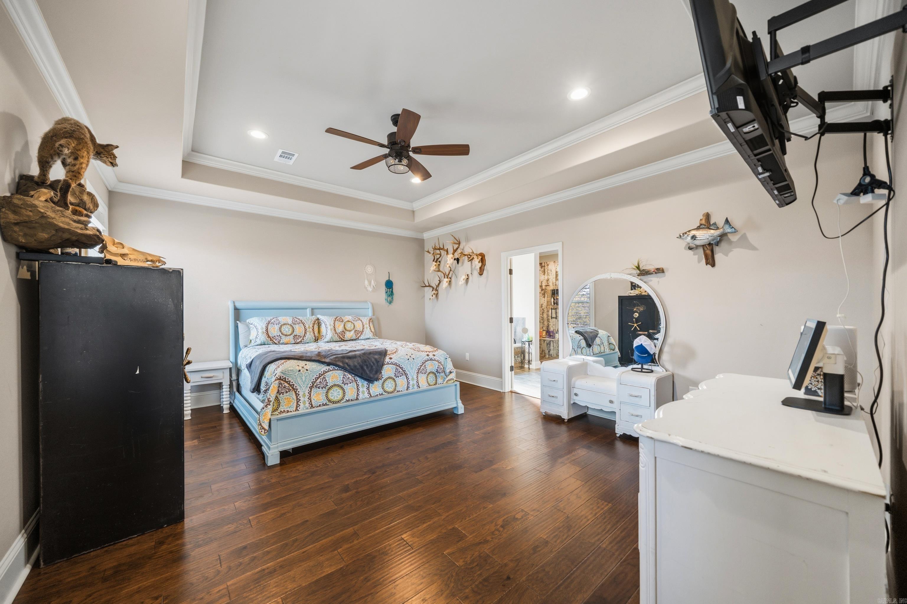 144 West Mountain View Circle