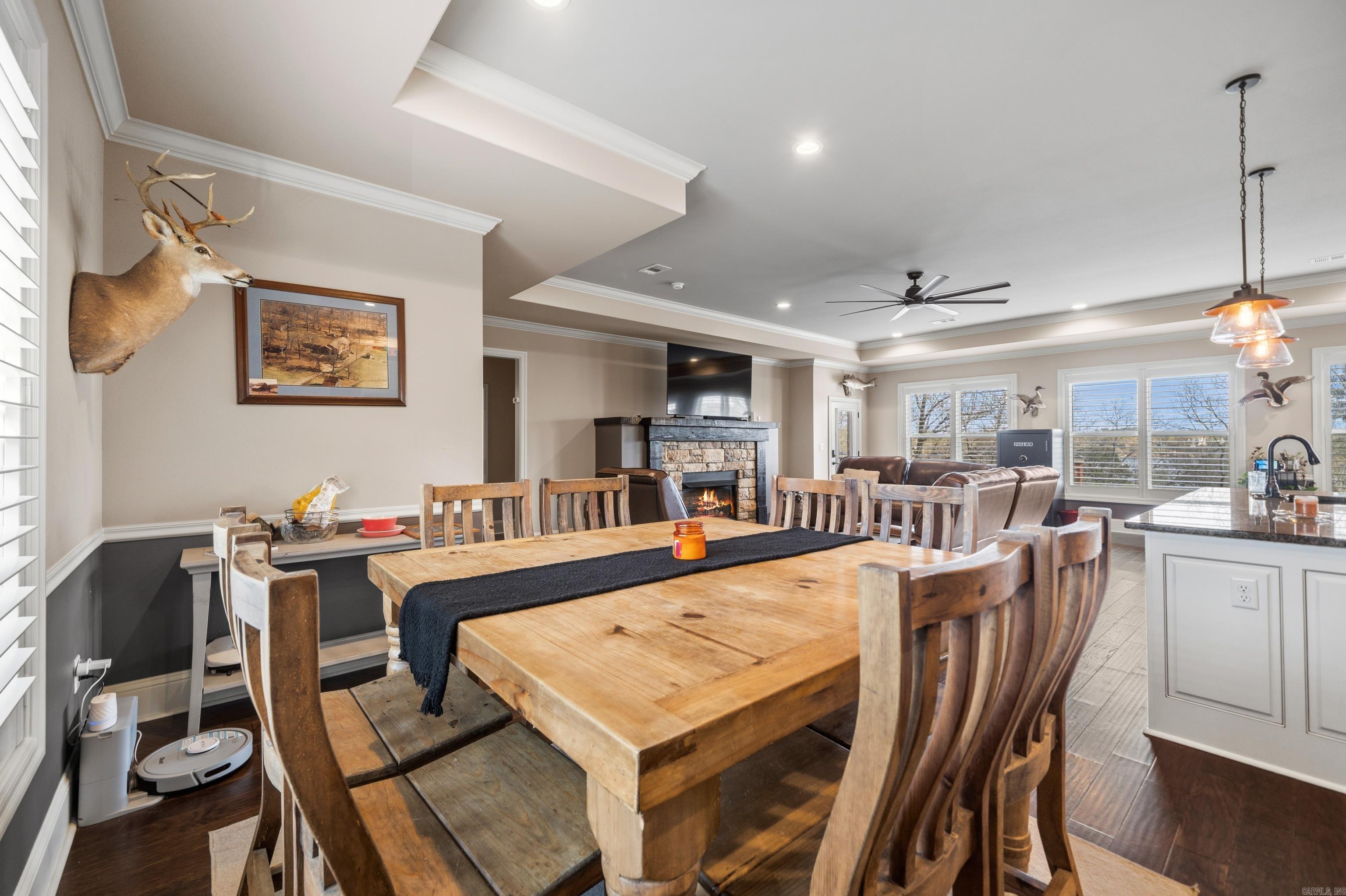 144 West Mountain View Circle