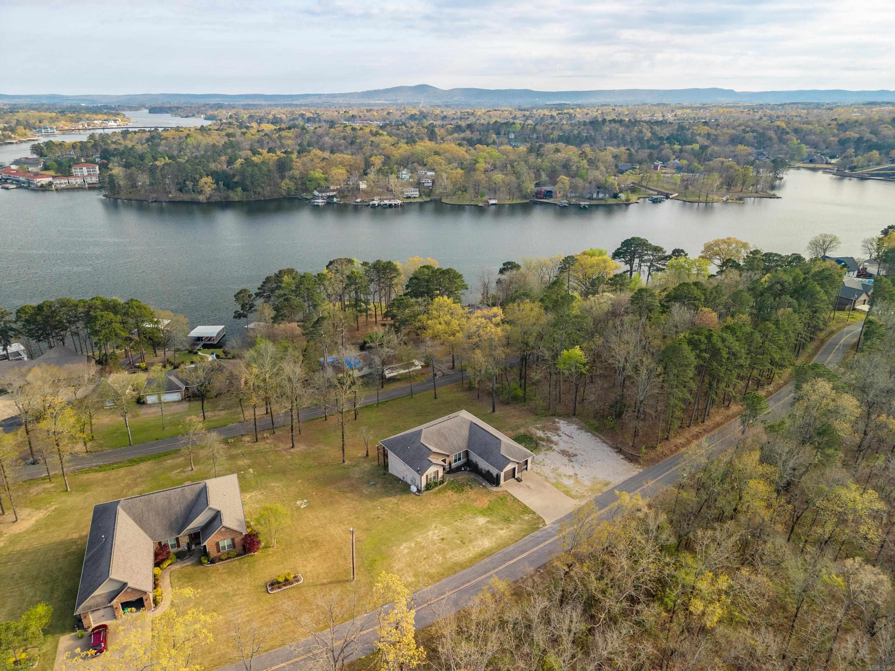 144 West Mountain View Circle