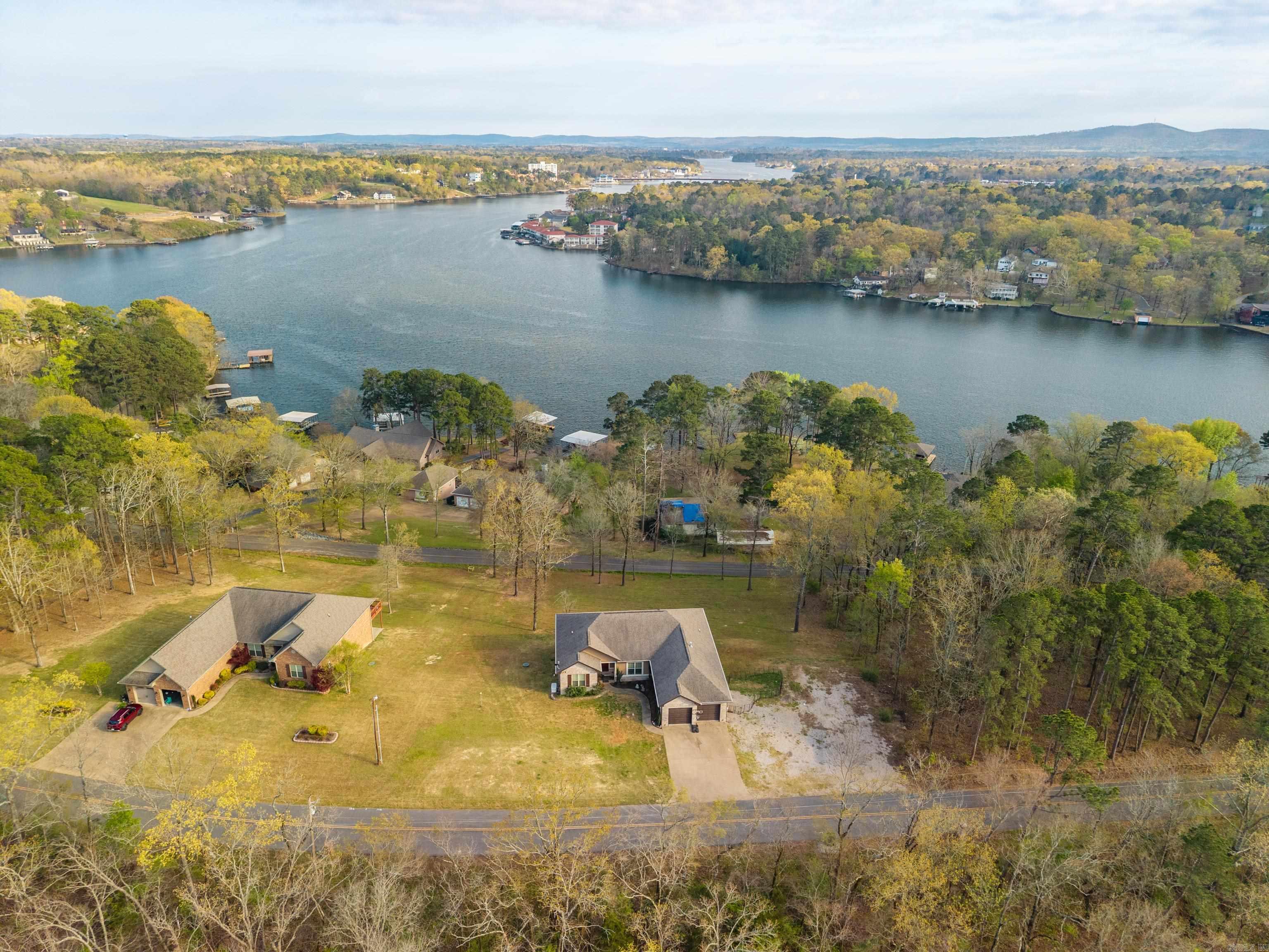 144 West Mountain View Circle