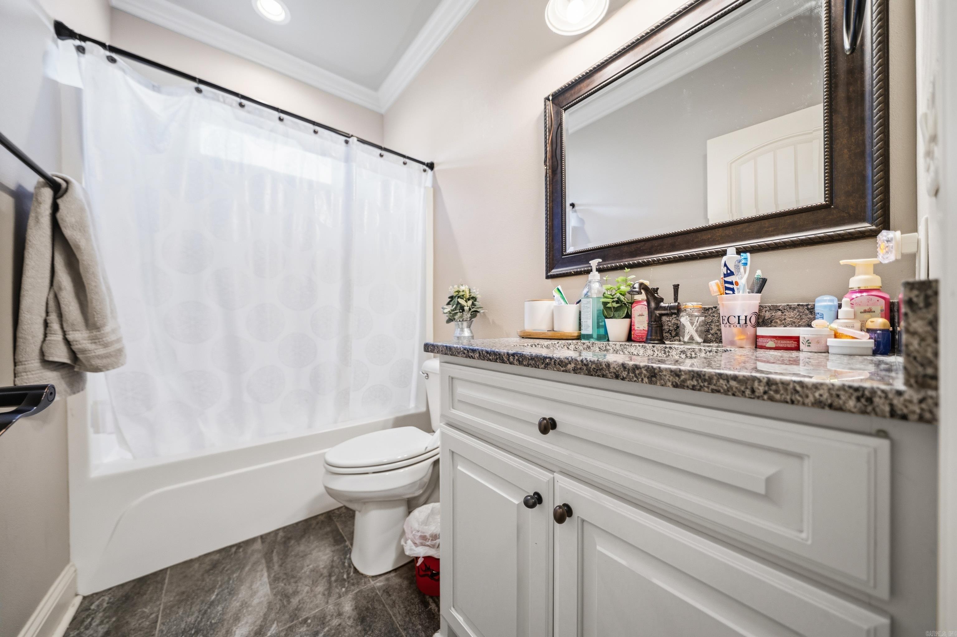 144 West Mountain View Circle