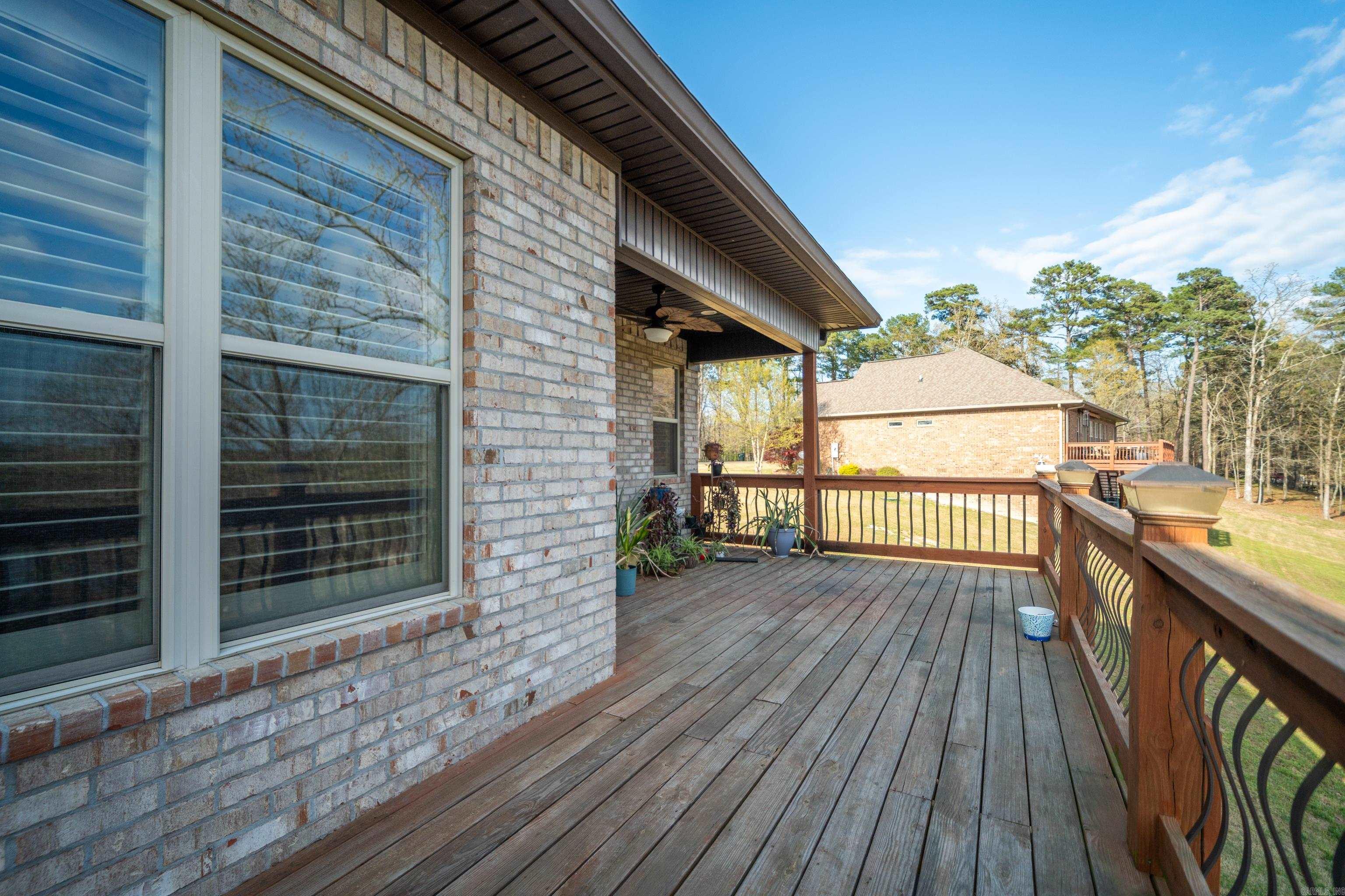 144 West Mountain View Circle