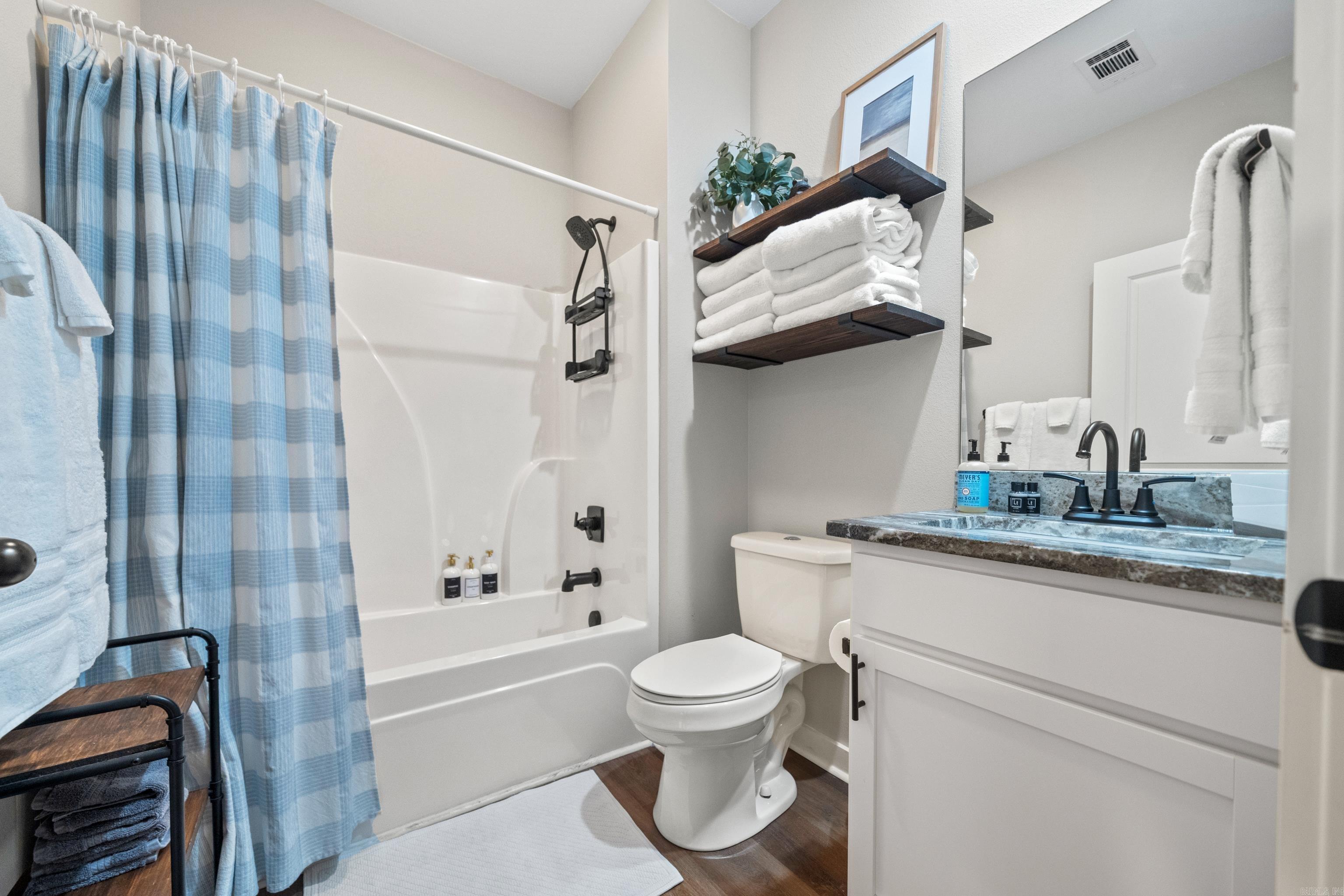 117 Lookout Point Unit: A-1