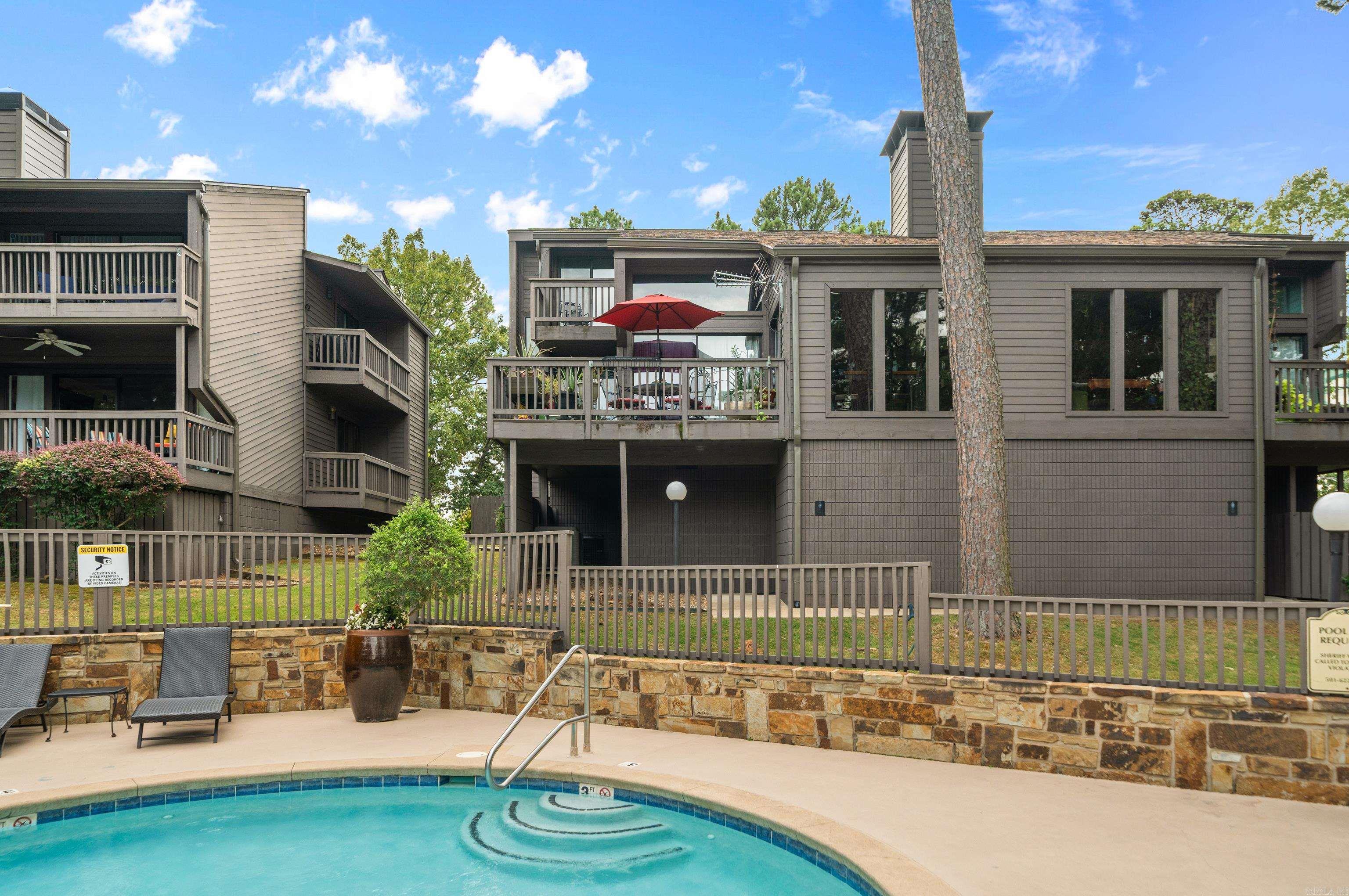 200 Hamilton Oaks Drive Unit: K-2