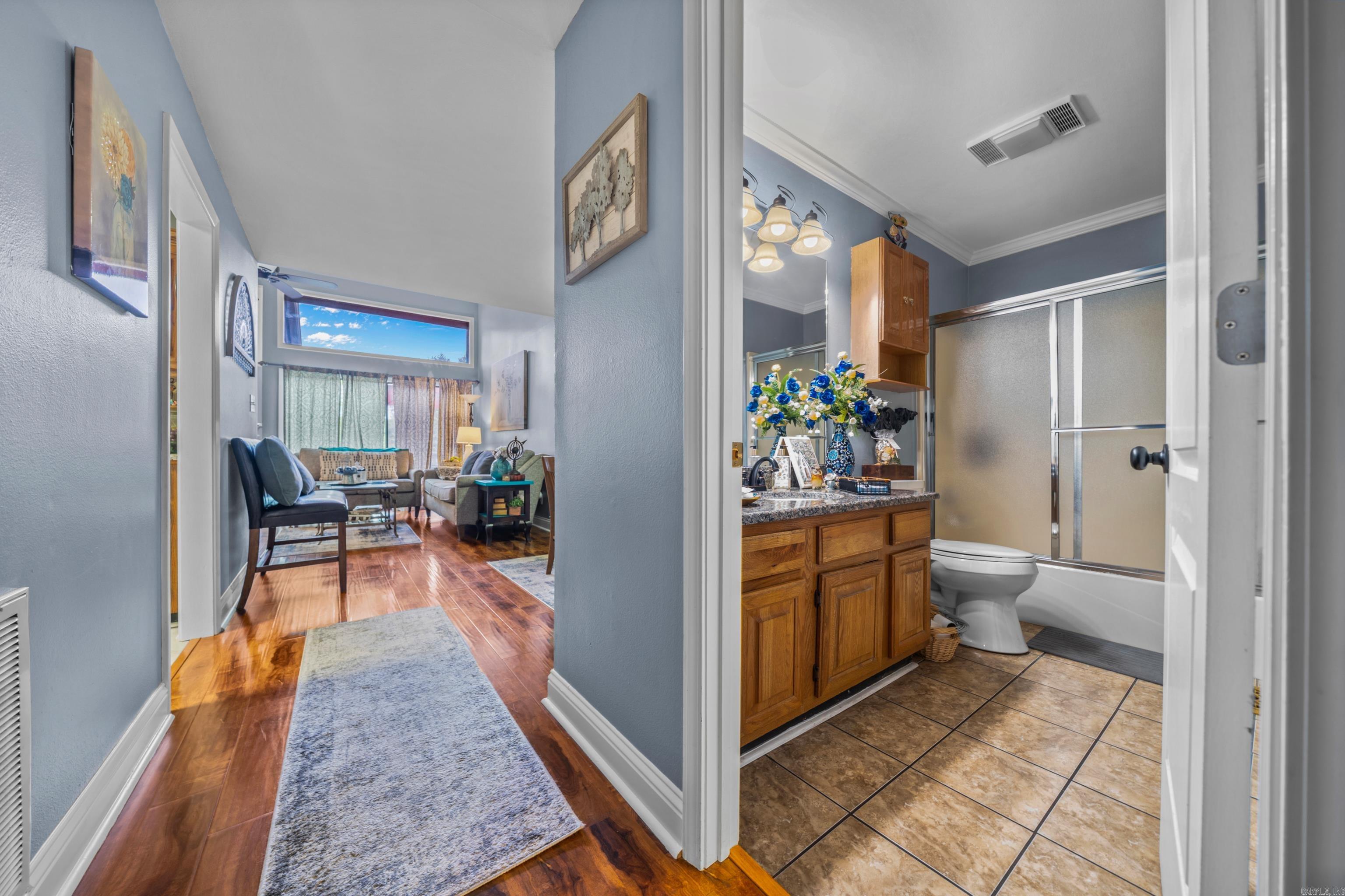 200 Hamilton Oaks Drive Unit: K-2