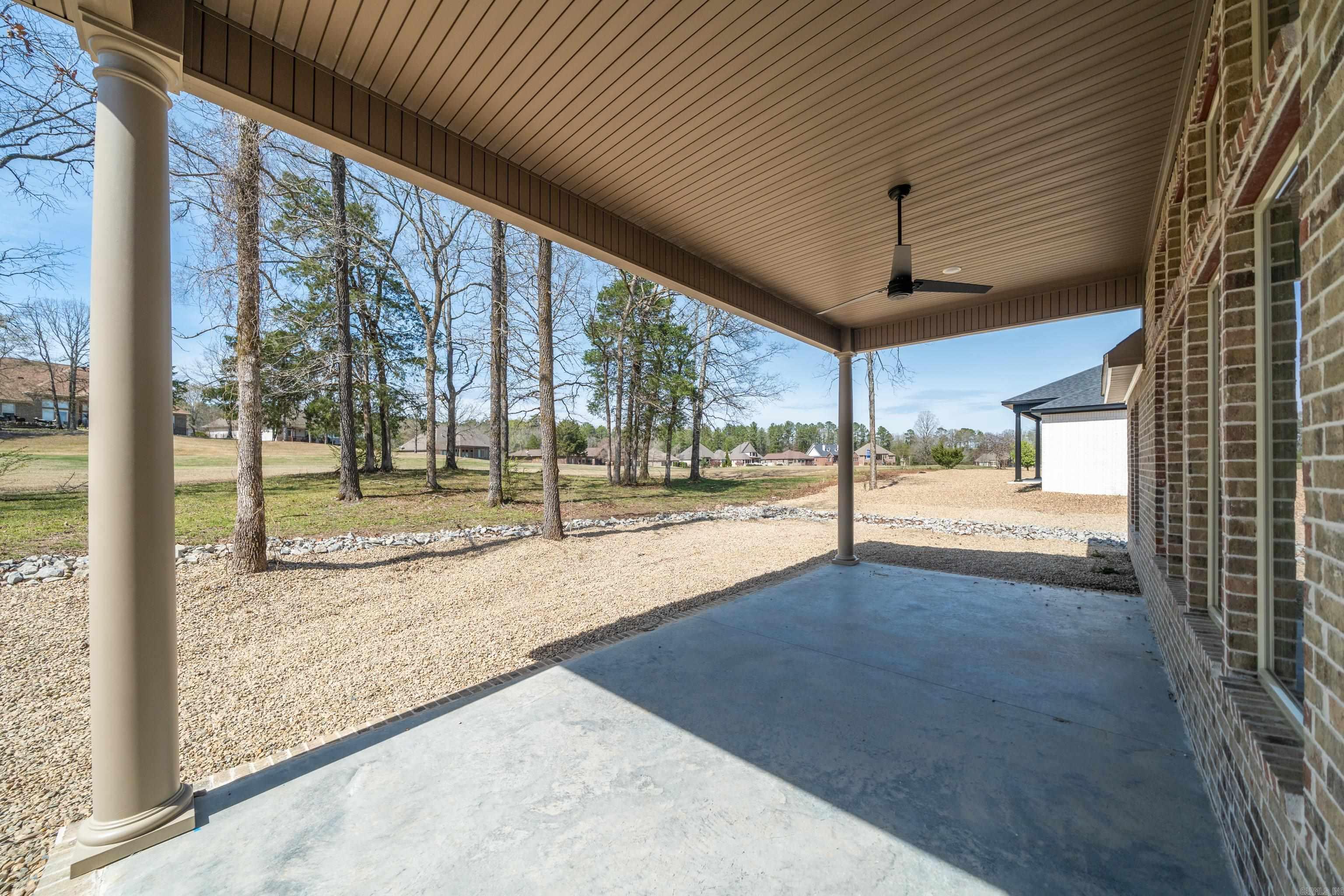7 Linares Lane