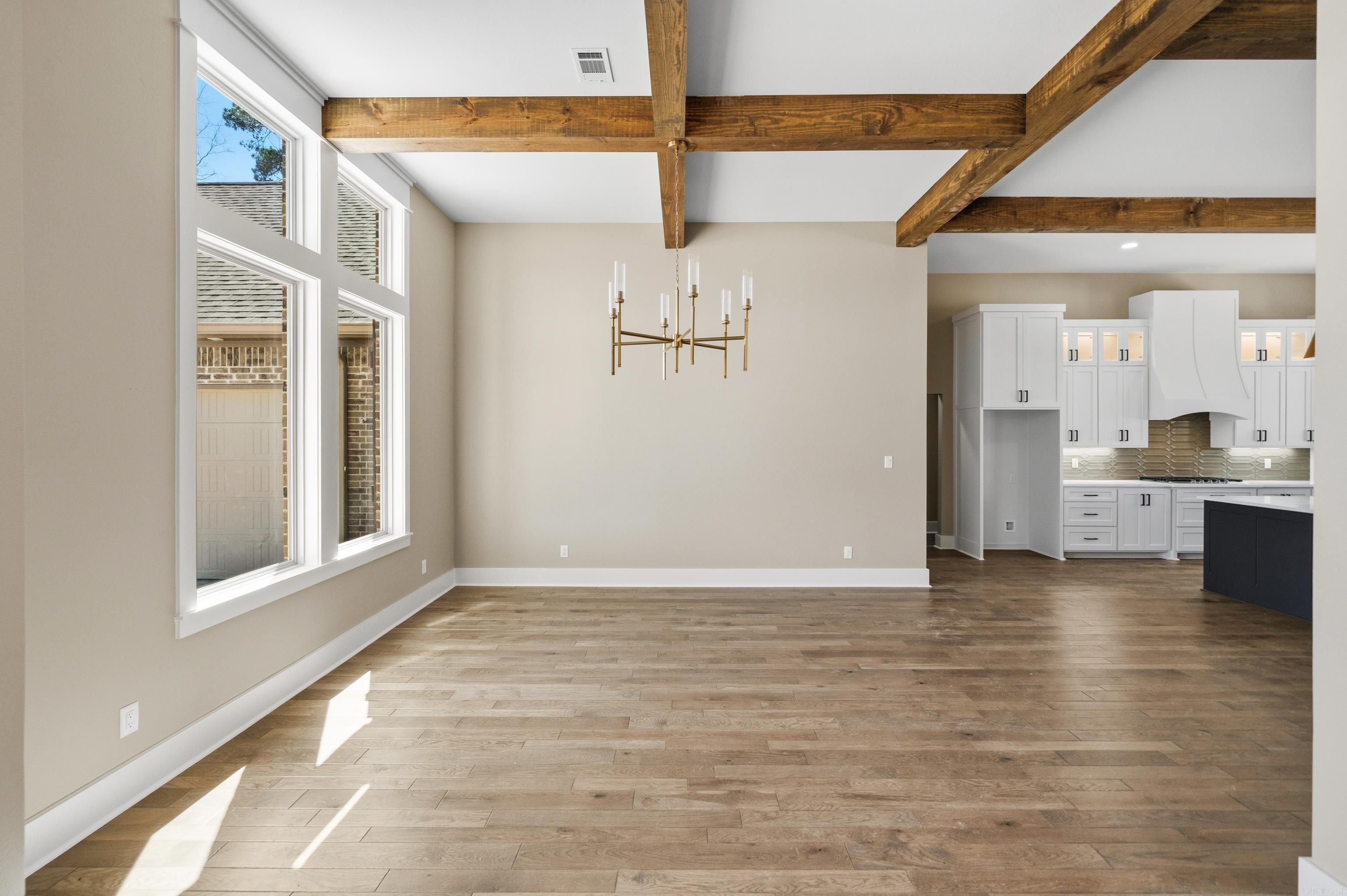 7 Linares Lane