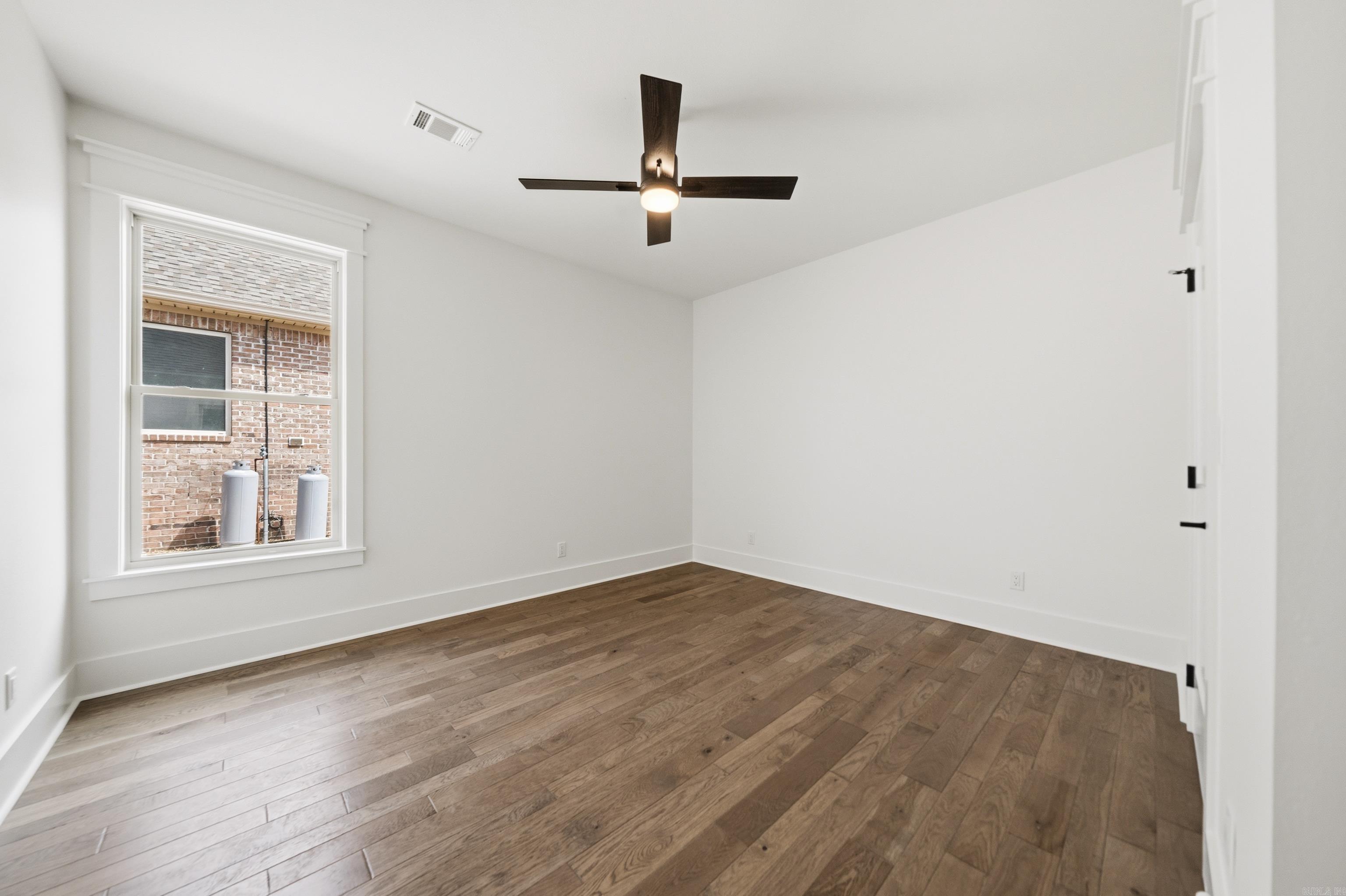 9 Linares Lane