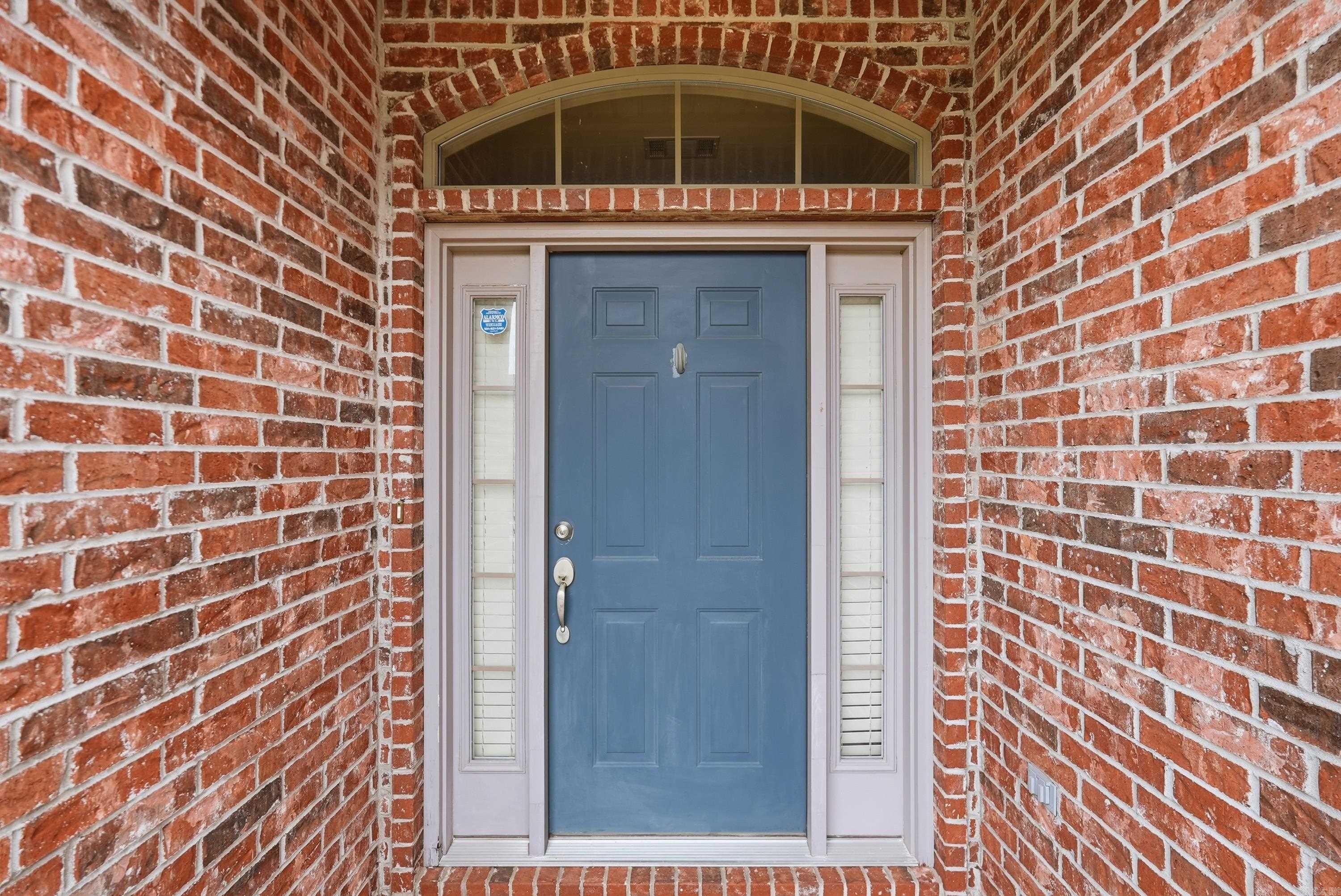 17 Chapman Ln