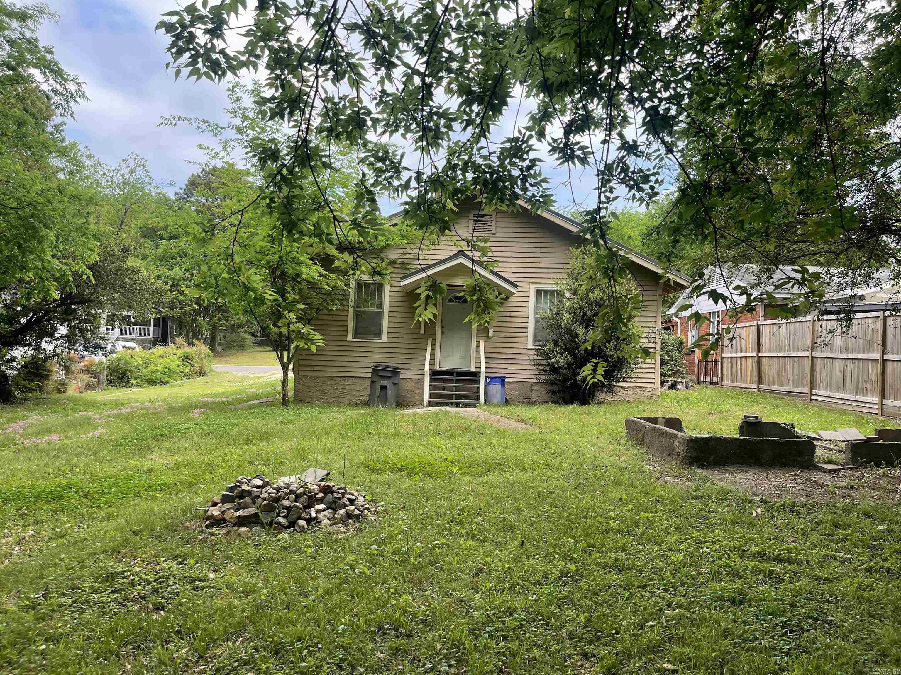 315 Vineyard Street