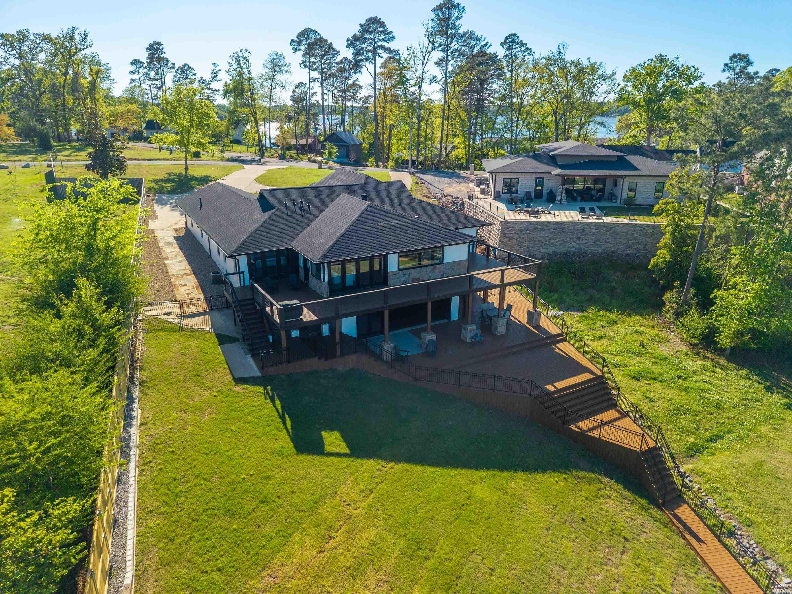 131 S Lakeland Point