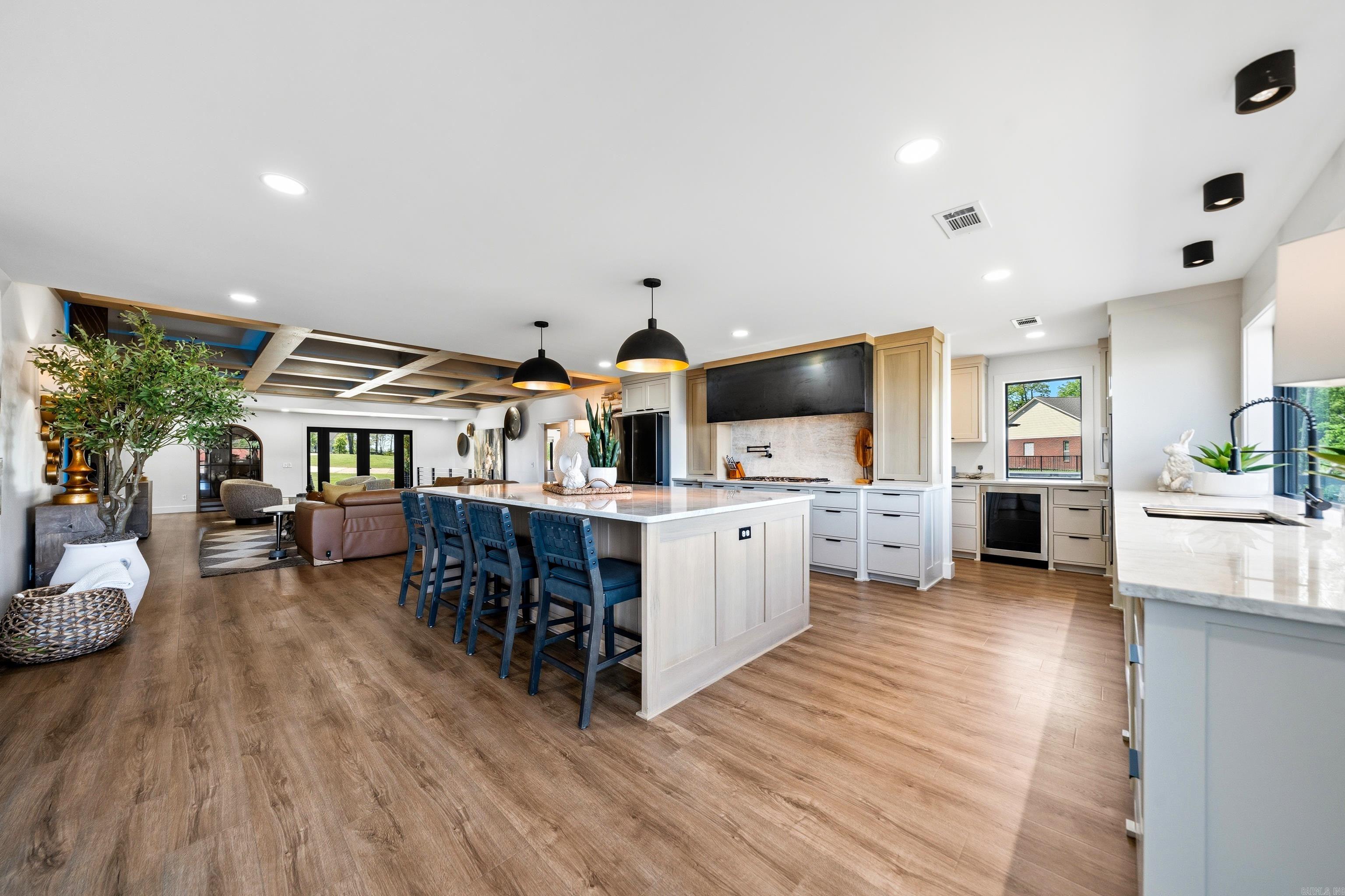 131 S Lakeland Point