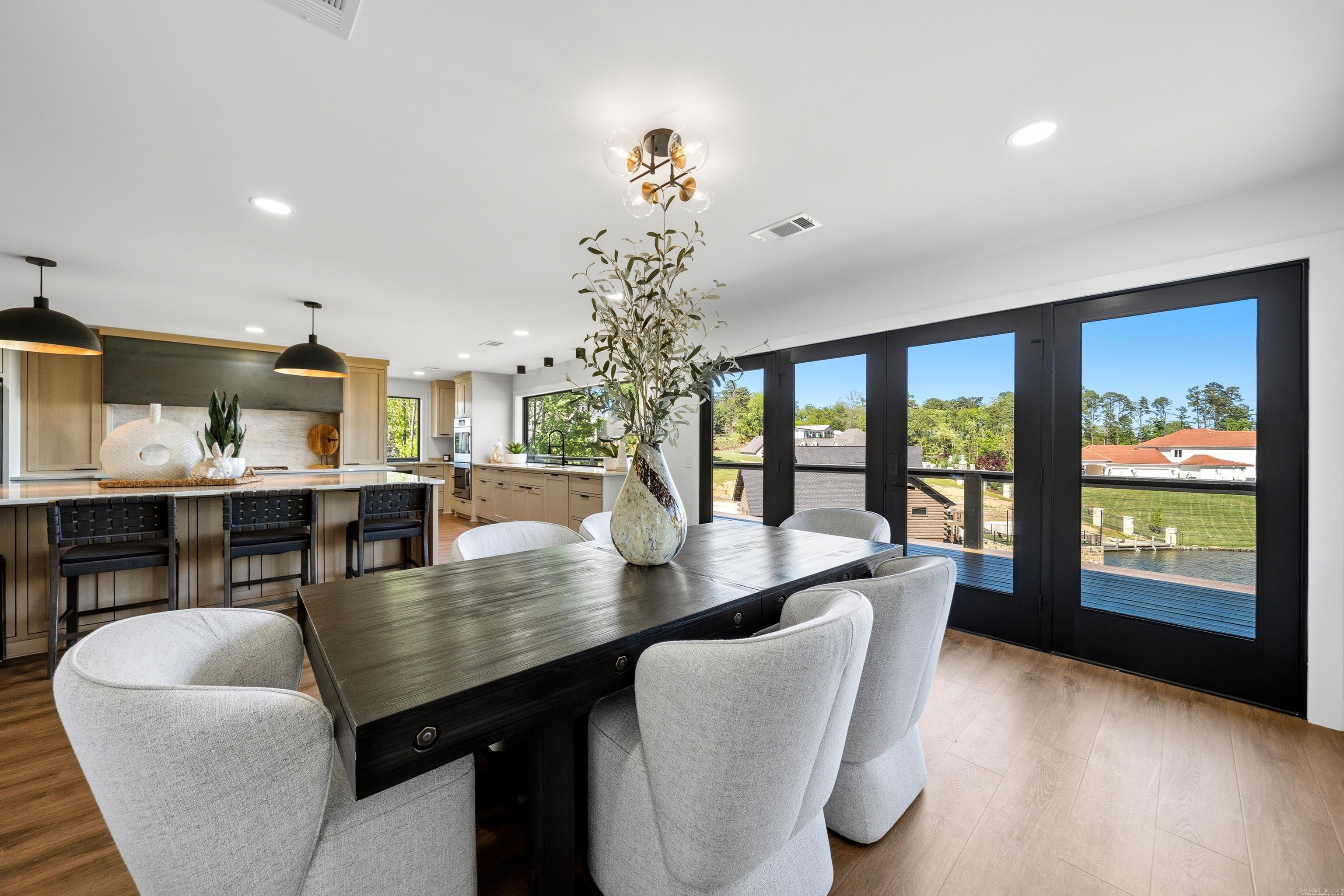 131 S Lakeland Point