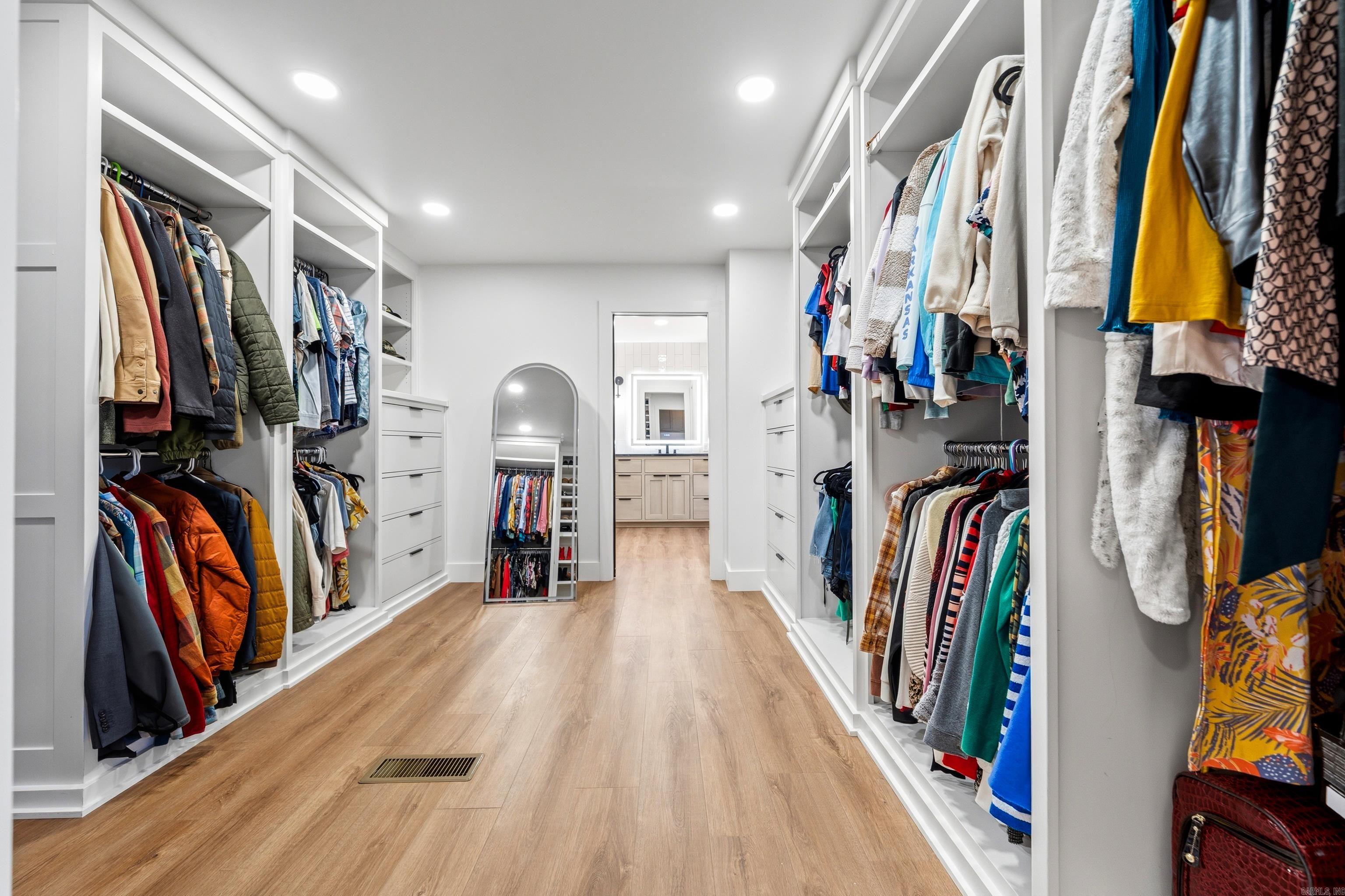 131 S Lakeland Point