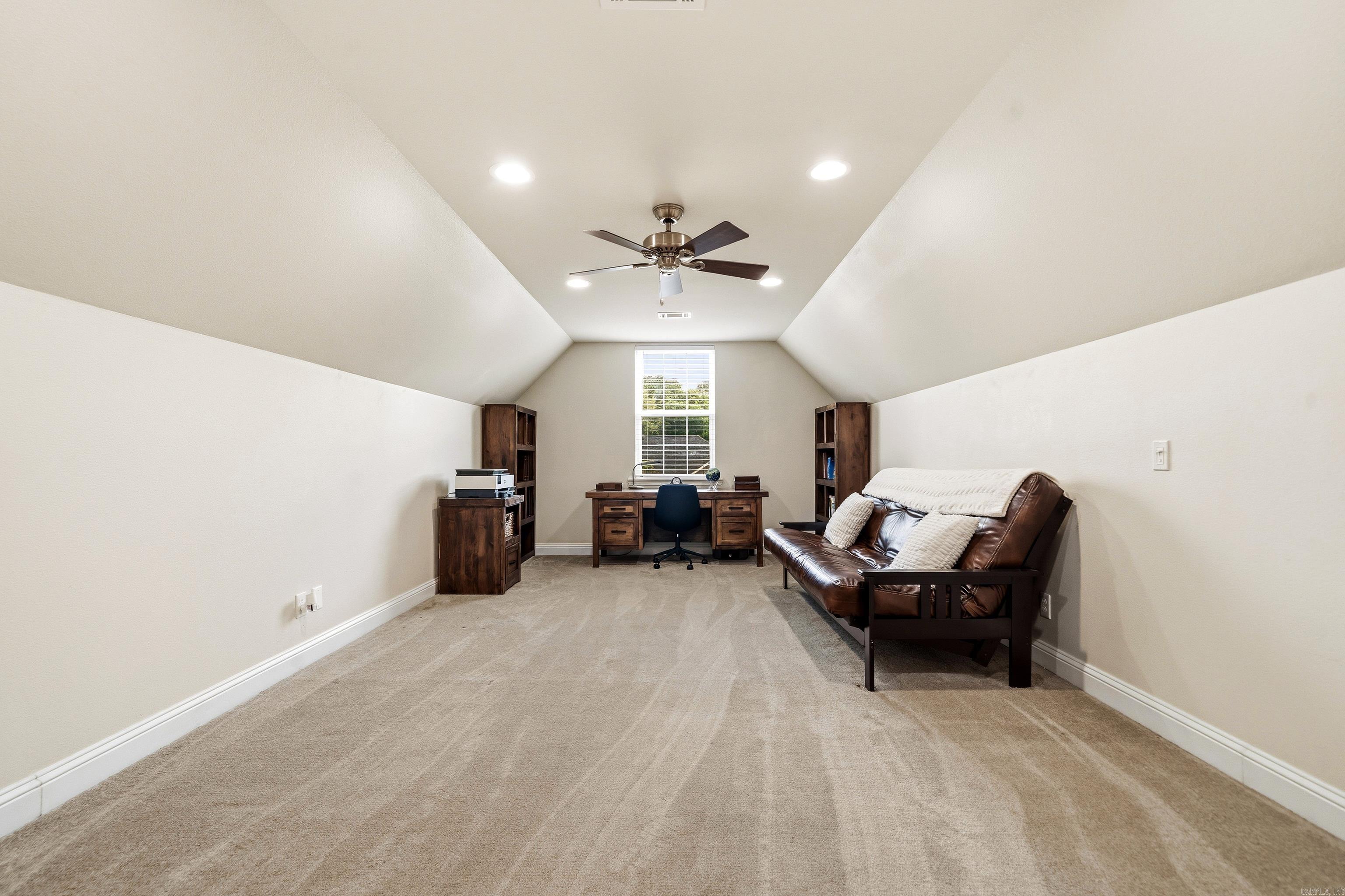 110 Cliffwood Loop