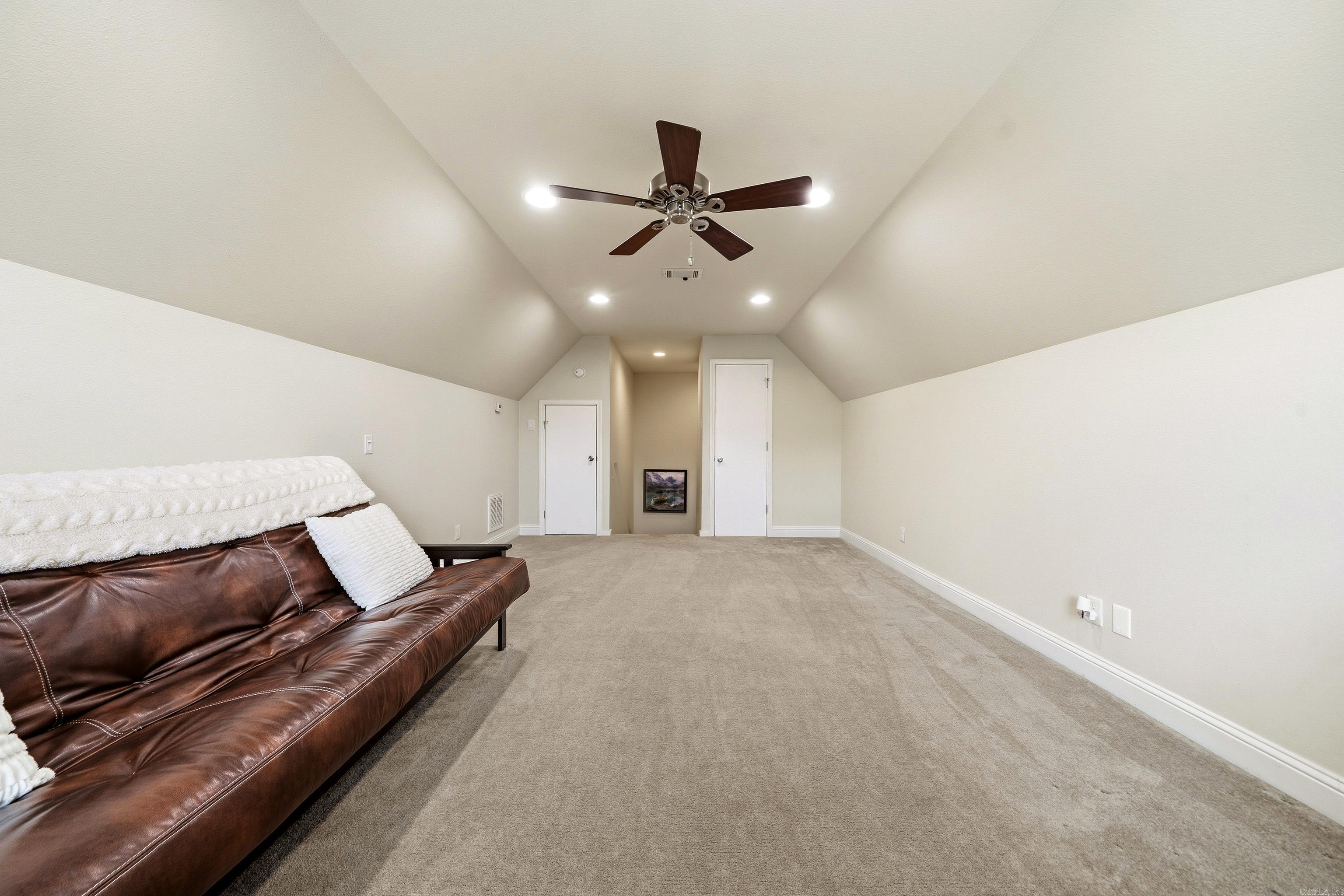 110 Cliffwood Loop