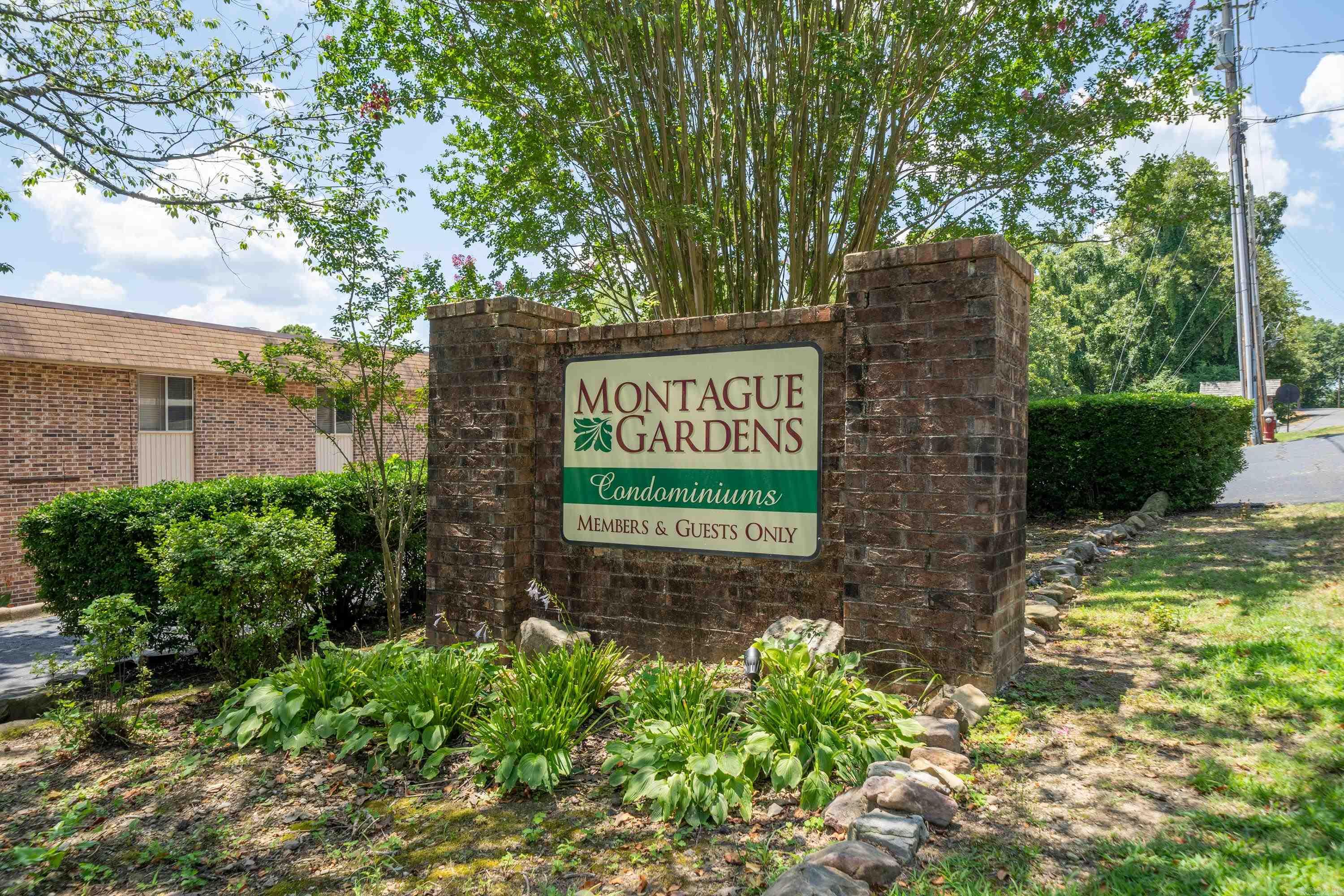 1135 Twin Points Road