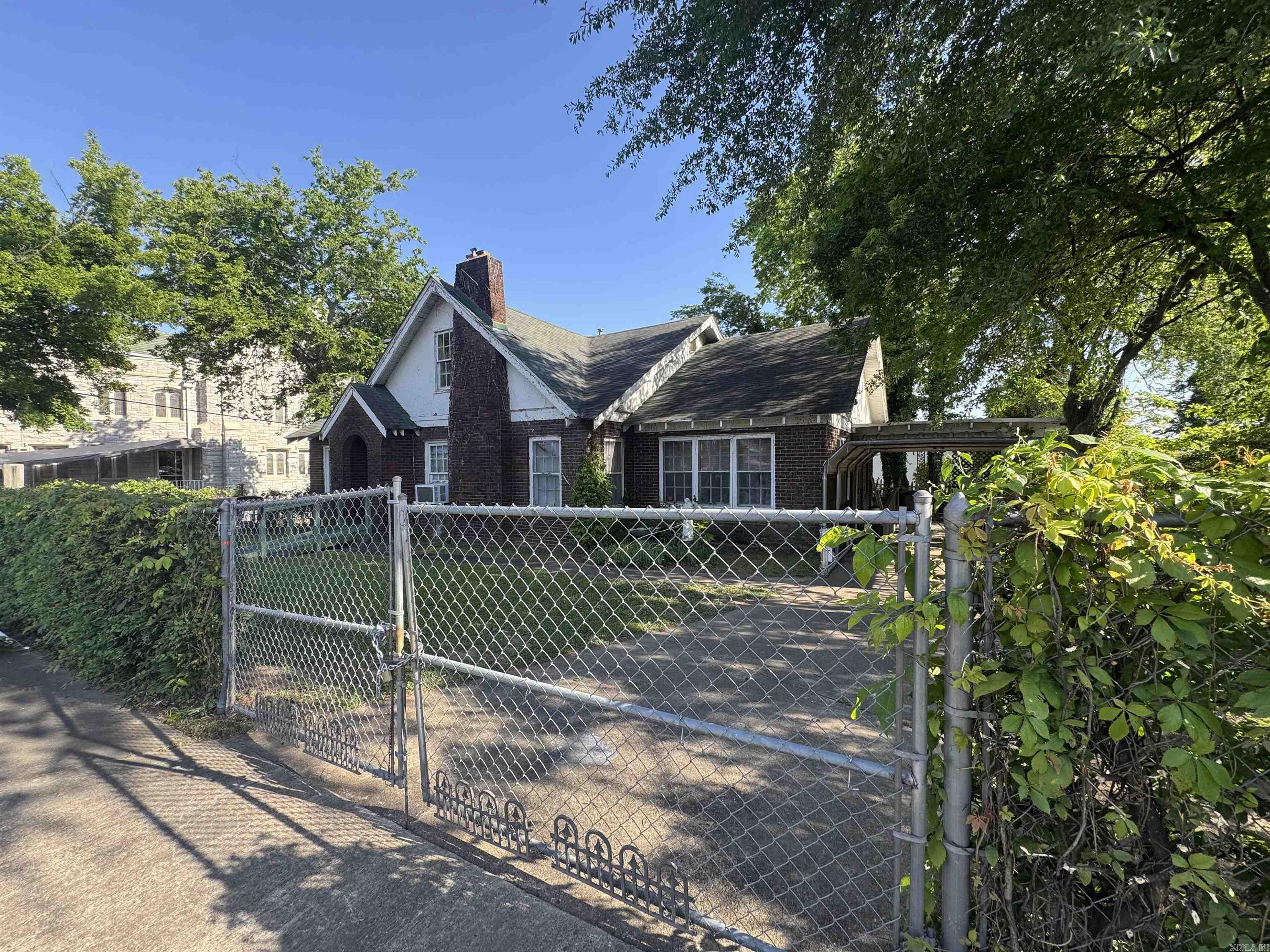 403 Orange Street