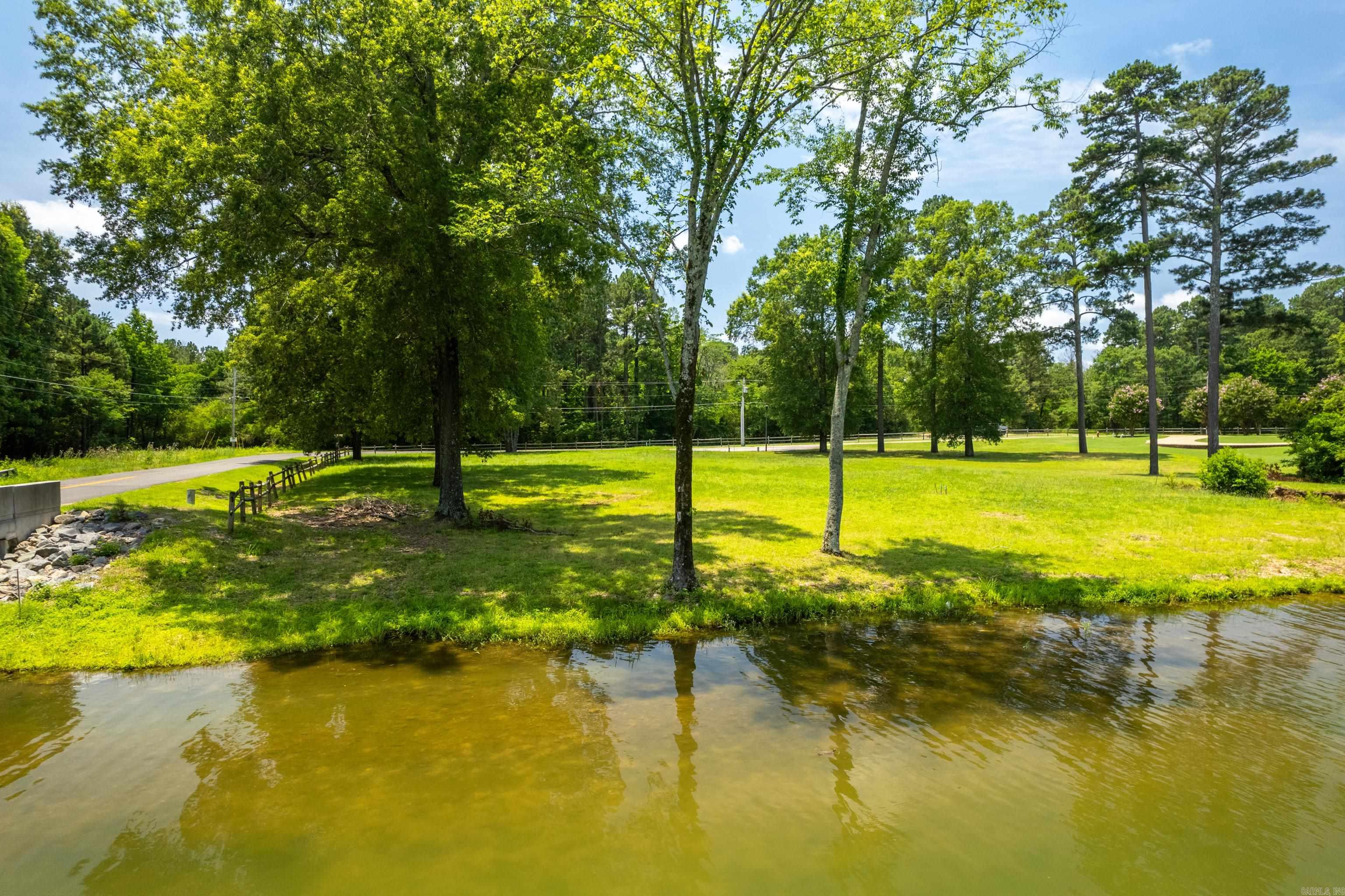 00 Misty Oak Lane