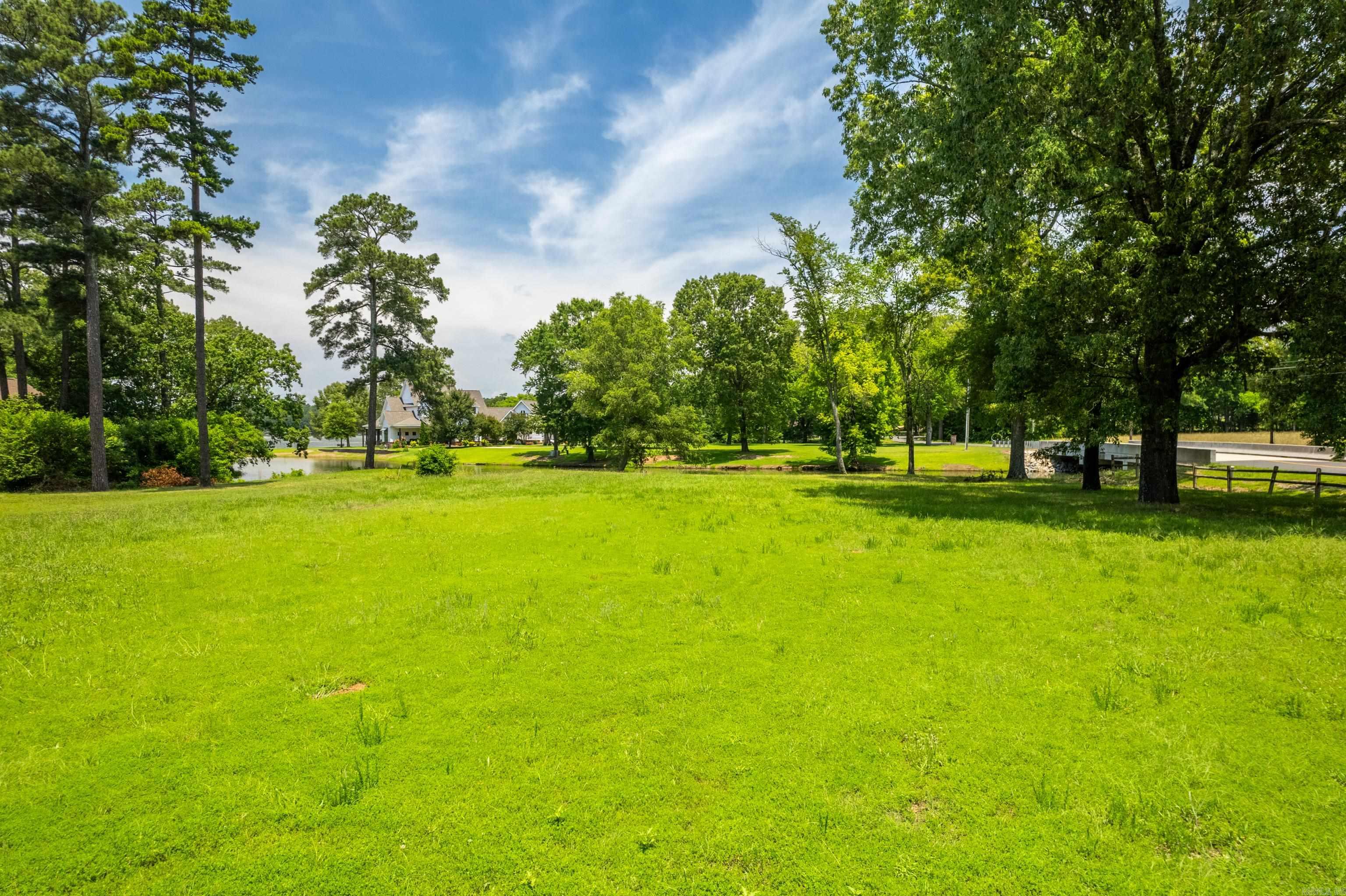 00 Misty Oak Lane