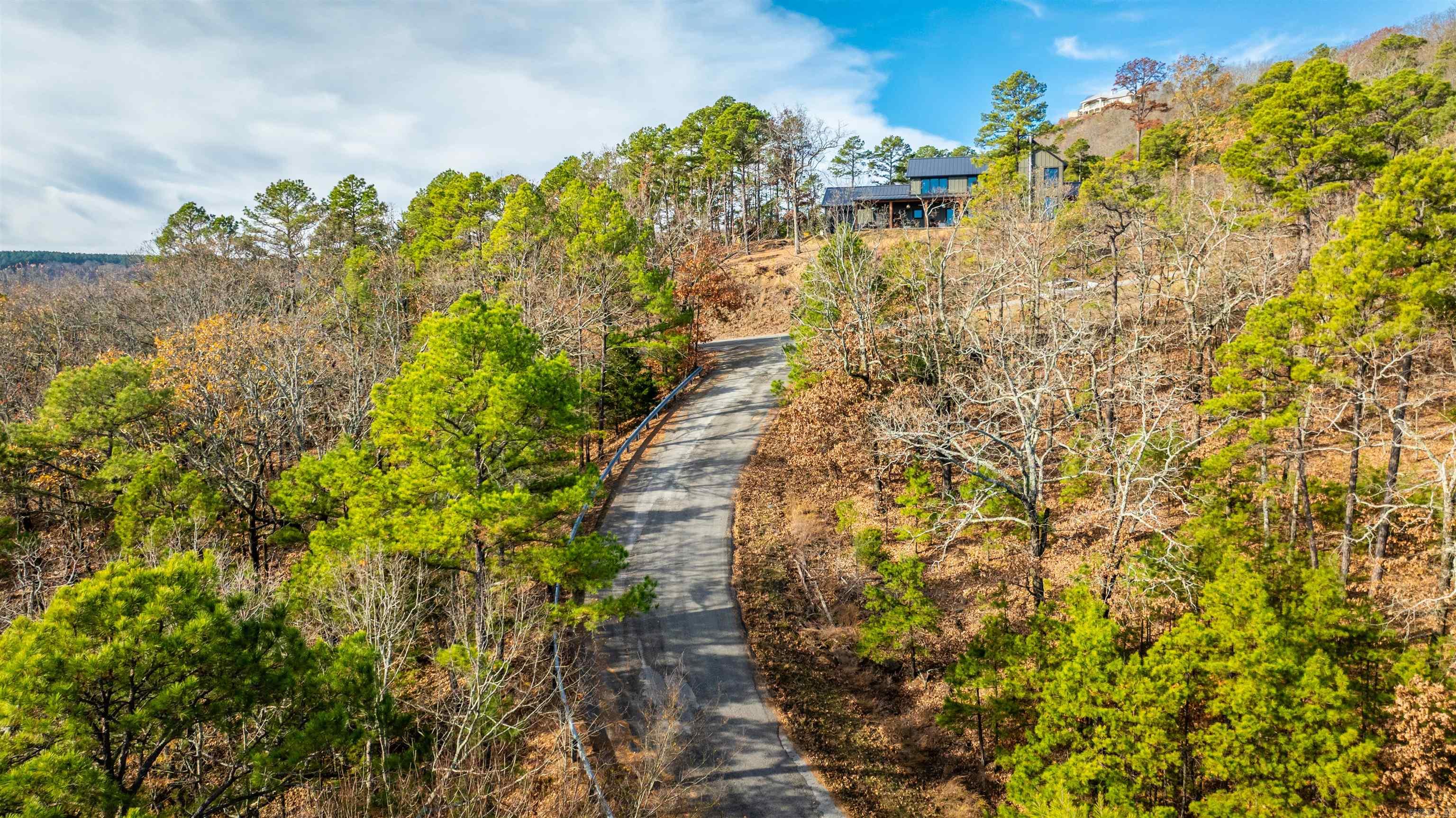 000 Lake Point (Lot 17) Drive