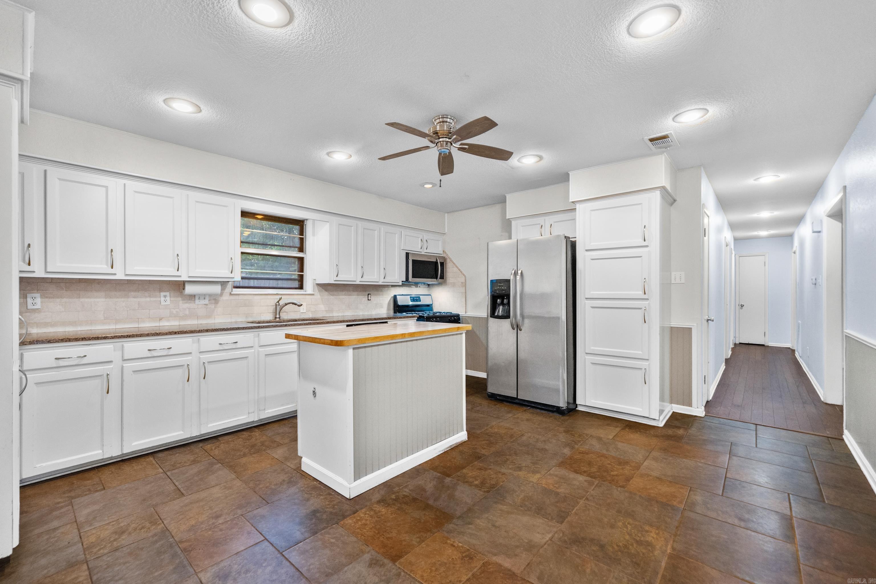 8433 Renee Circle