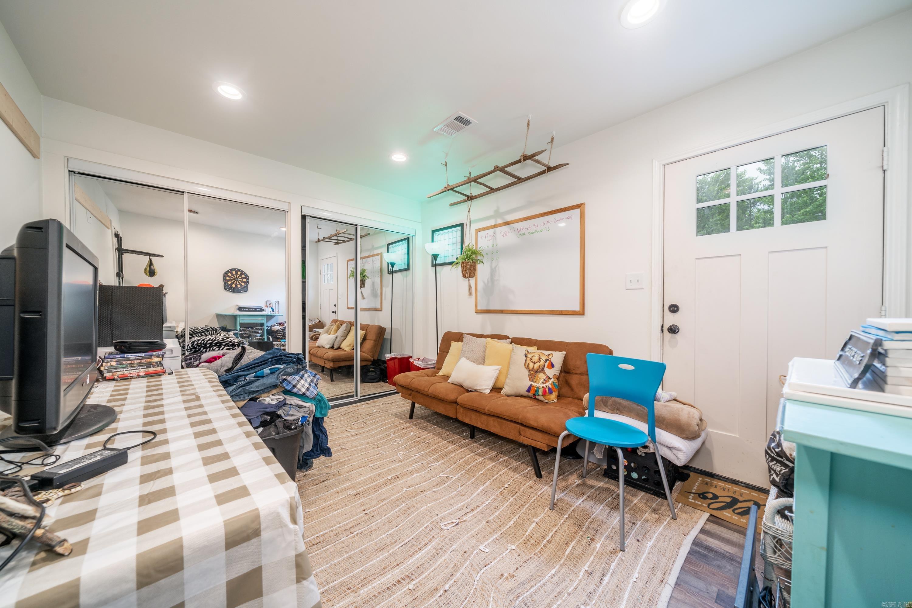 189 Crepe Myrtle Trail