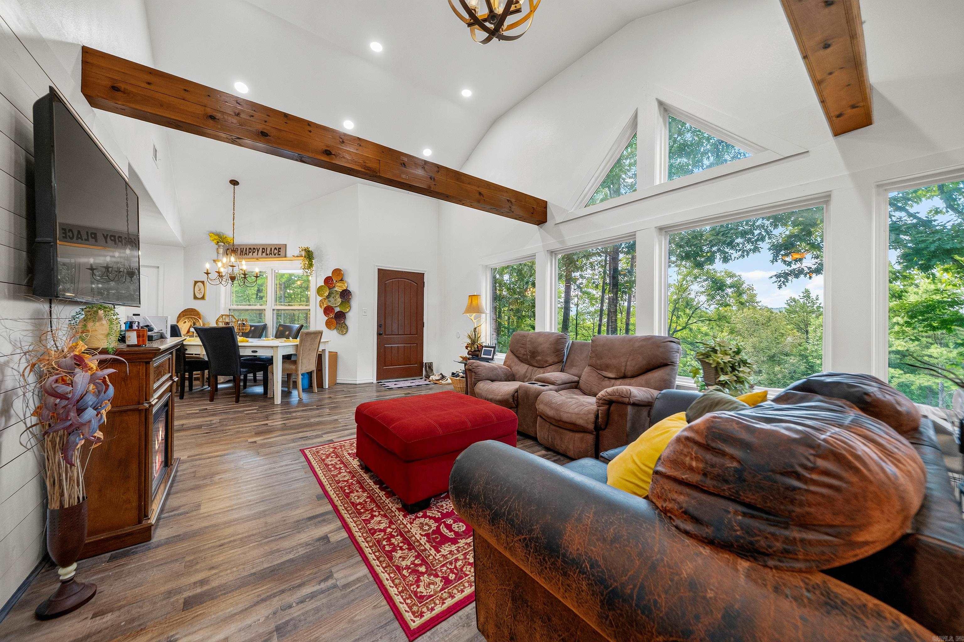 189 Crepe Myrtle Trail
