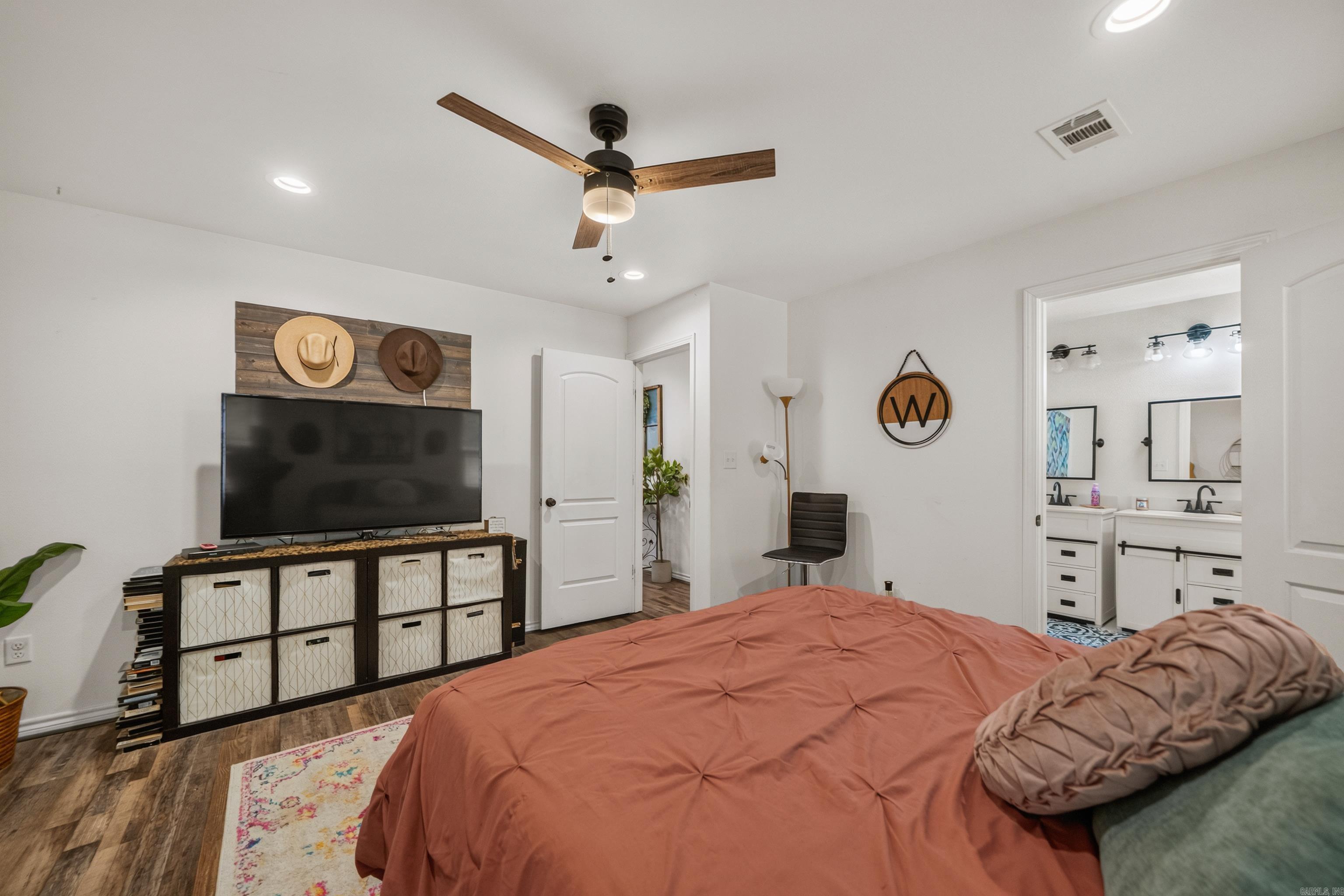 189 Crepe Myrtle Trail
