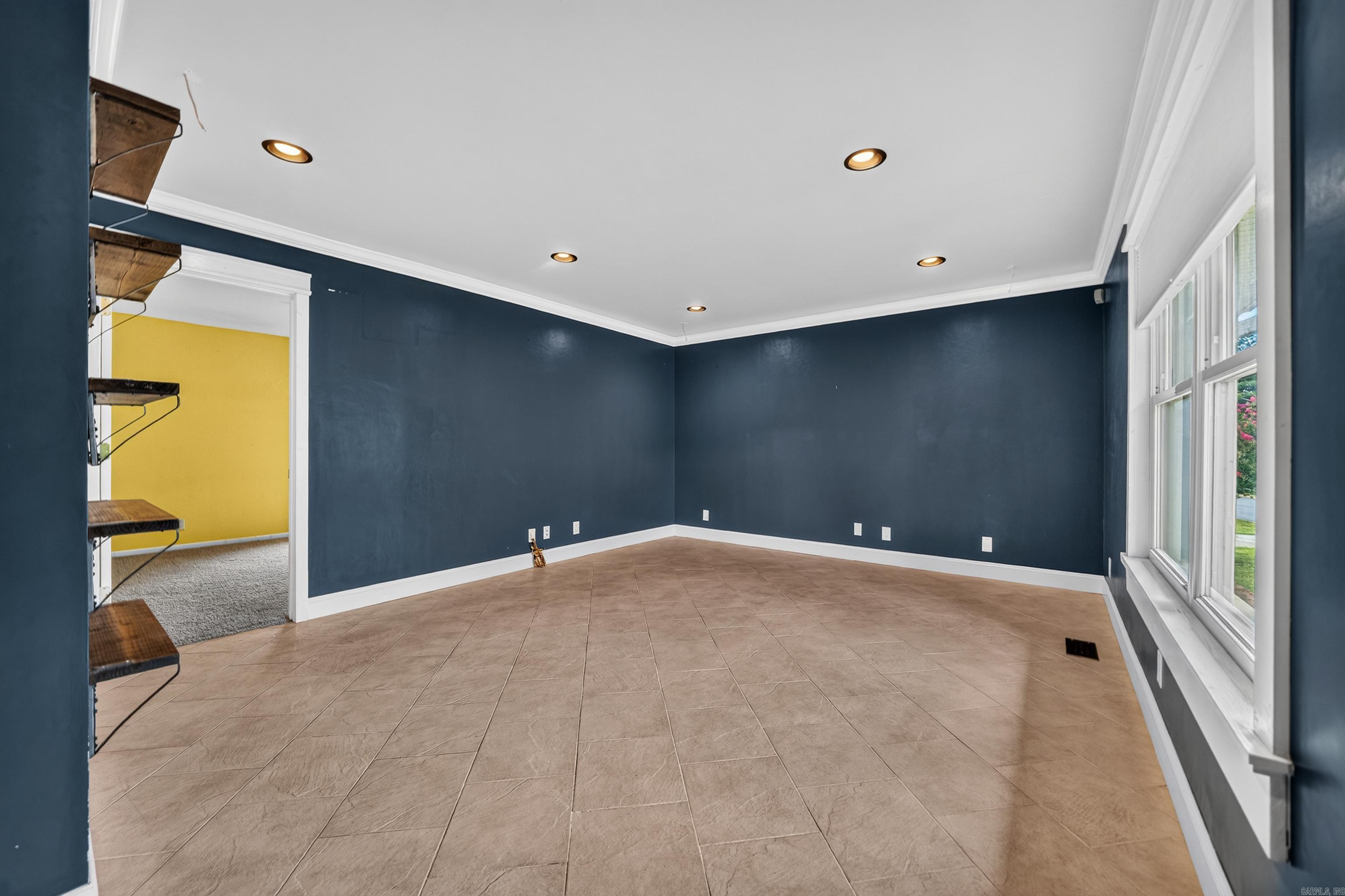 113 San Mateo Drive