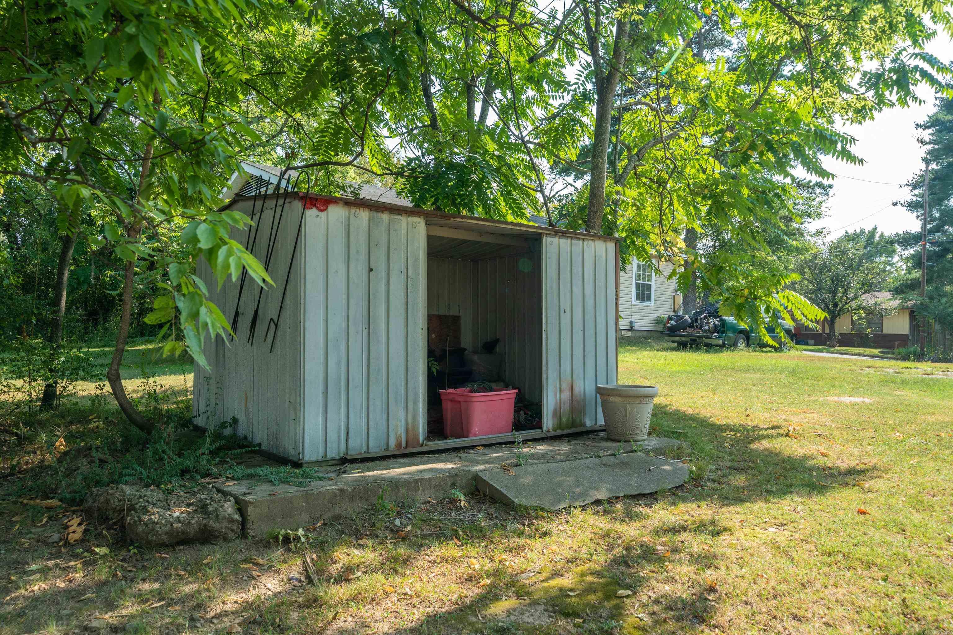301 Dexter Street